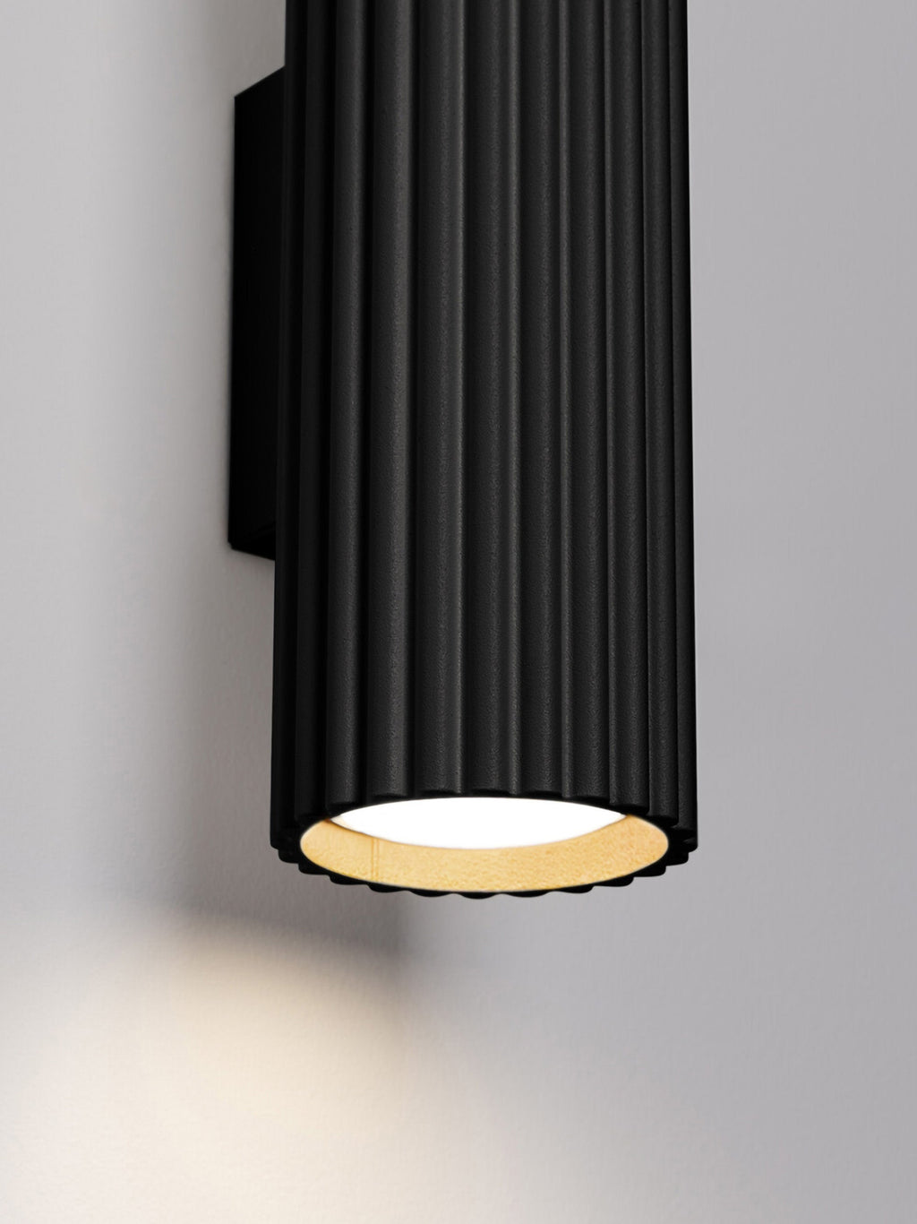 Applique murale Up & Hart - Noir