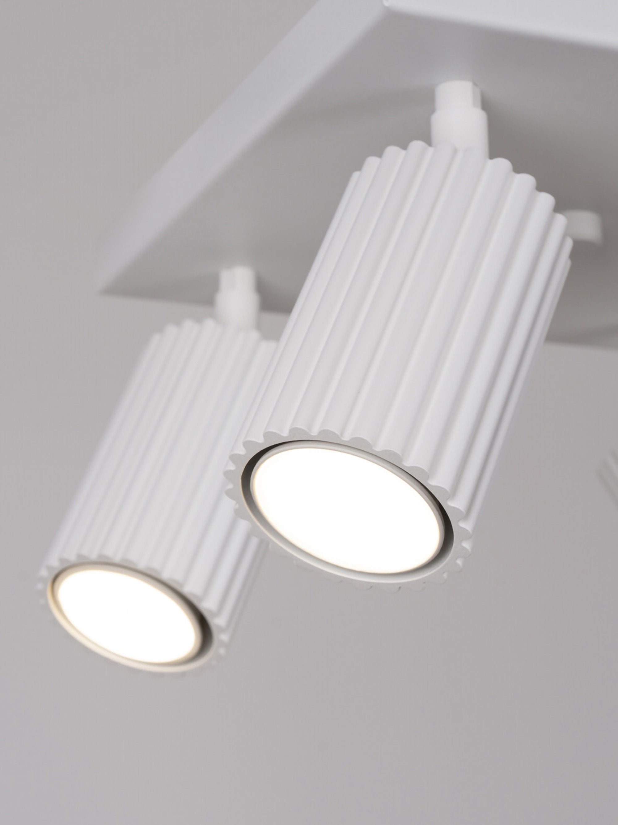 Petit spot plafond Jolef - Blanc