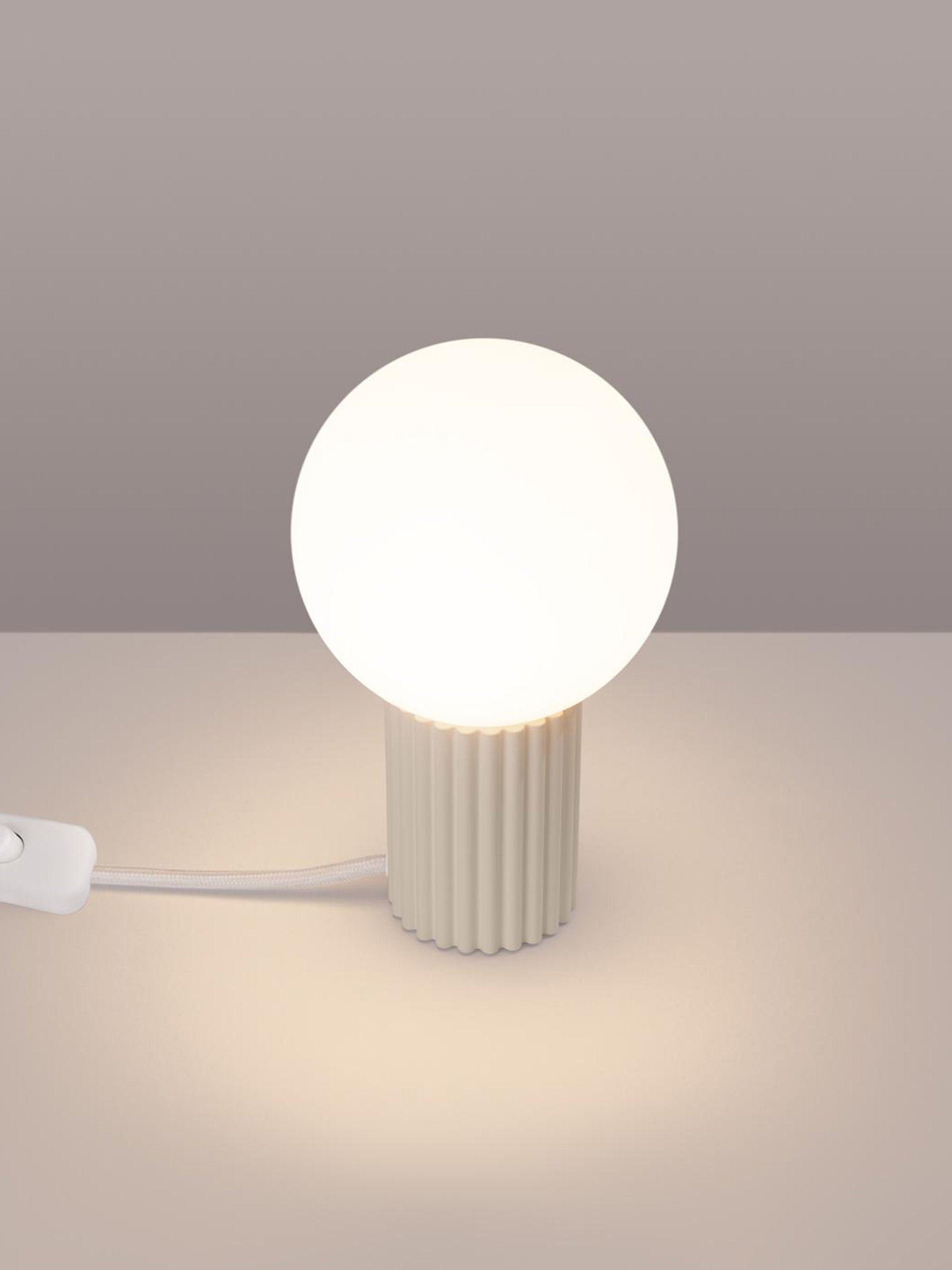 Lampe à poser Draco - Beige