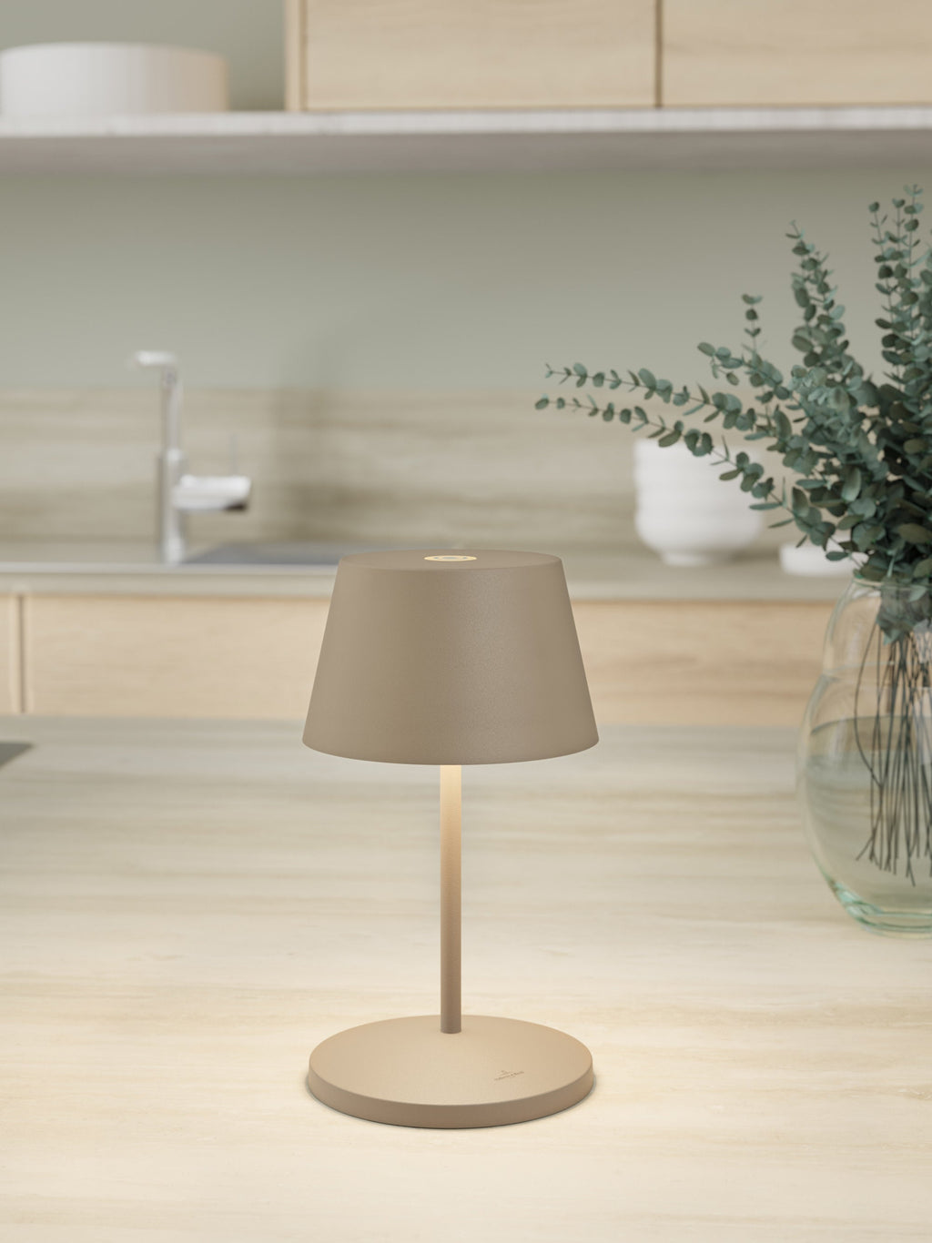 Lampe à poser LED d'extérieur portable Thorgeir, intensité lumineuse variable - Beige
