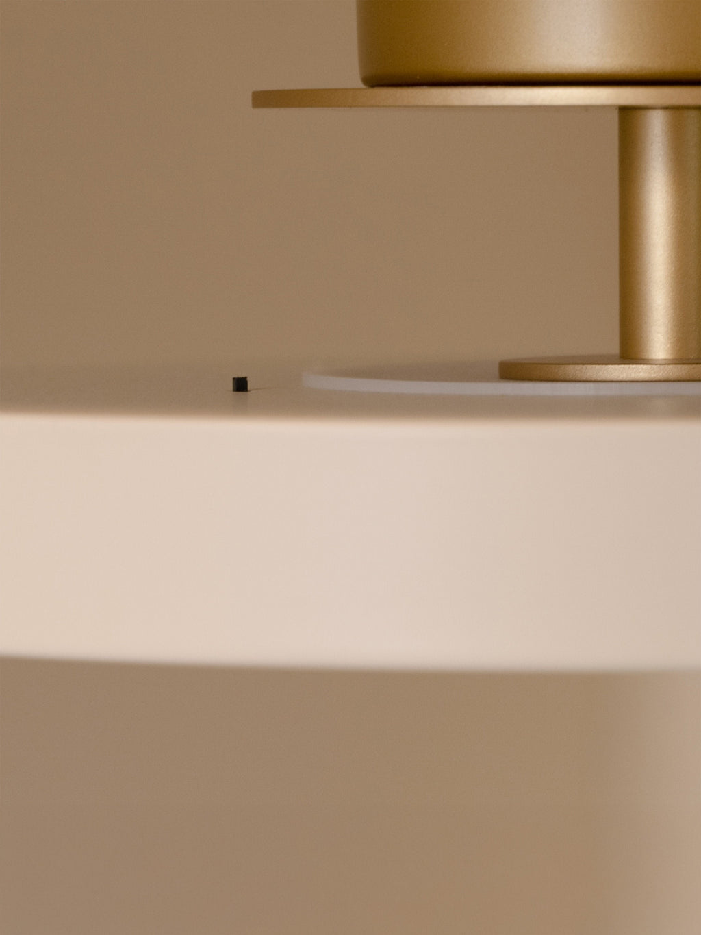 Plafonnier LED à intensité variable Edvin - Blanc cassé, doré