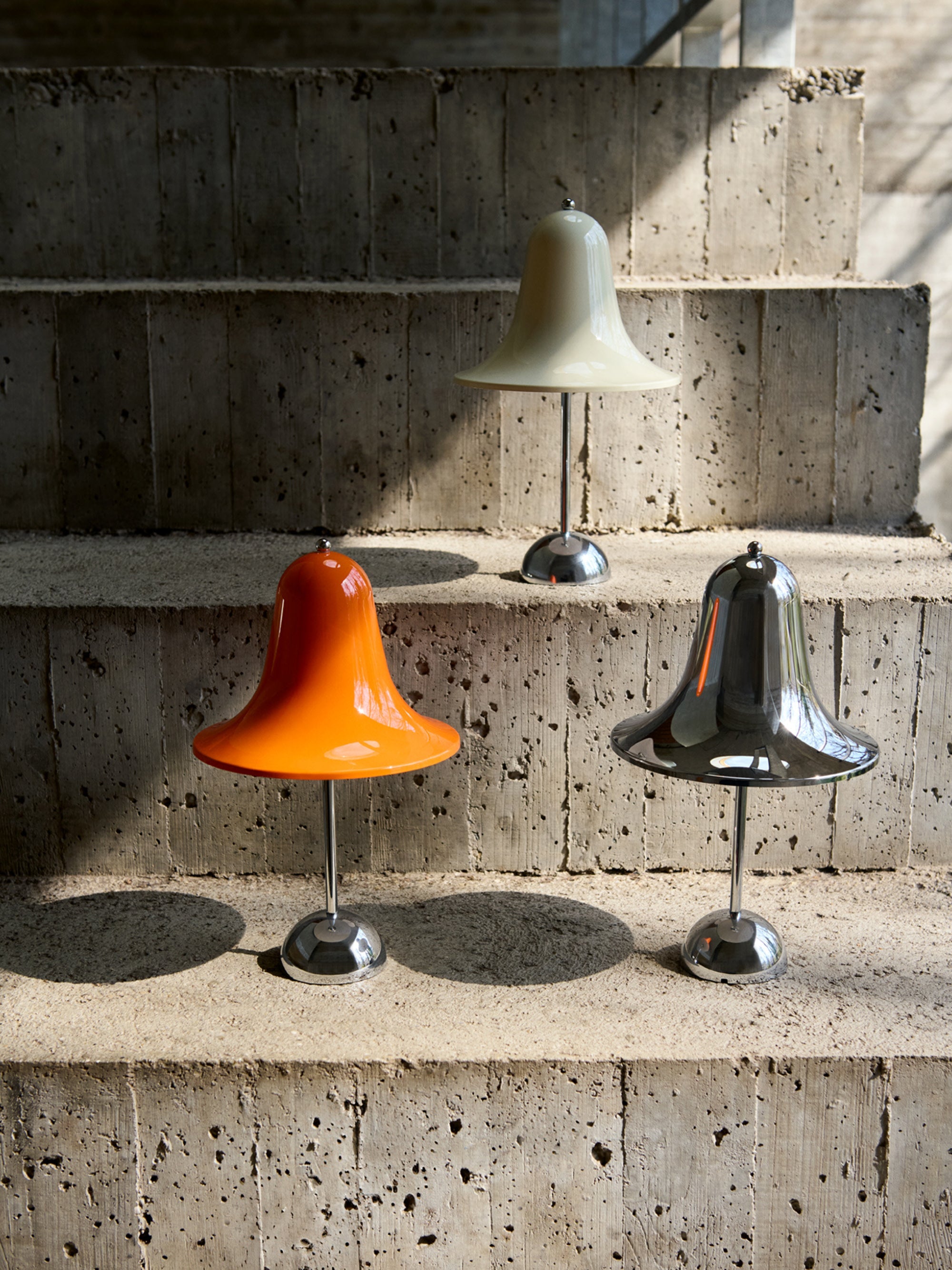 Petite lampe à poser LED Design Ras, intensité ajustable - Chrome, argenté