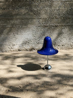 Petite lampe à poser LED Design Ras, intensité ajustable - Bleu foncé, argenté