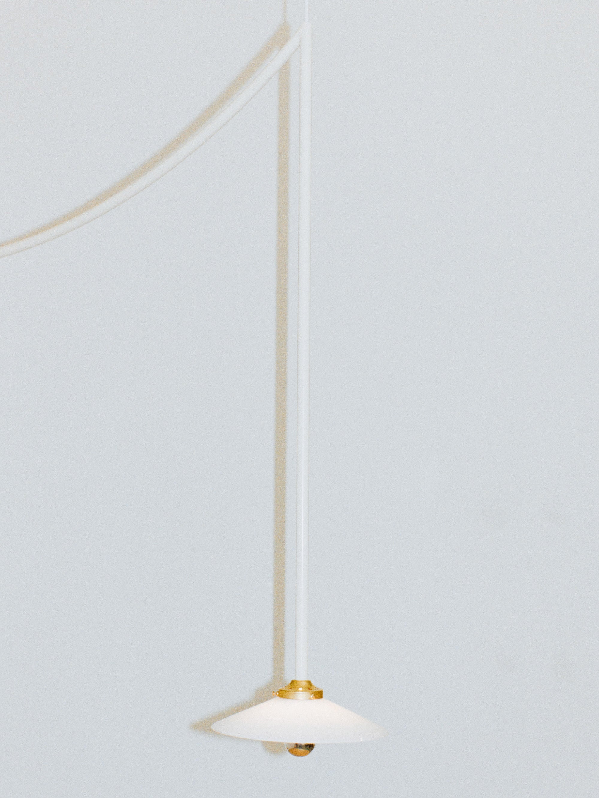 Plafonnier artisanal Helmer - Blanc, blanc cassé, doré
