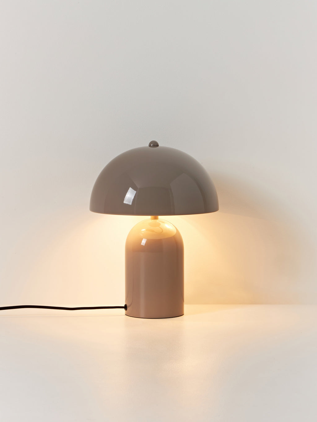 Petite lampe à poser rétro Elmo - Taupe, haute brillance