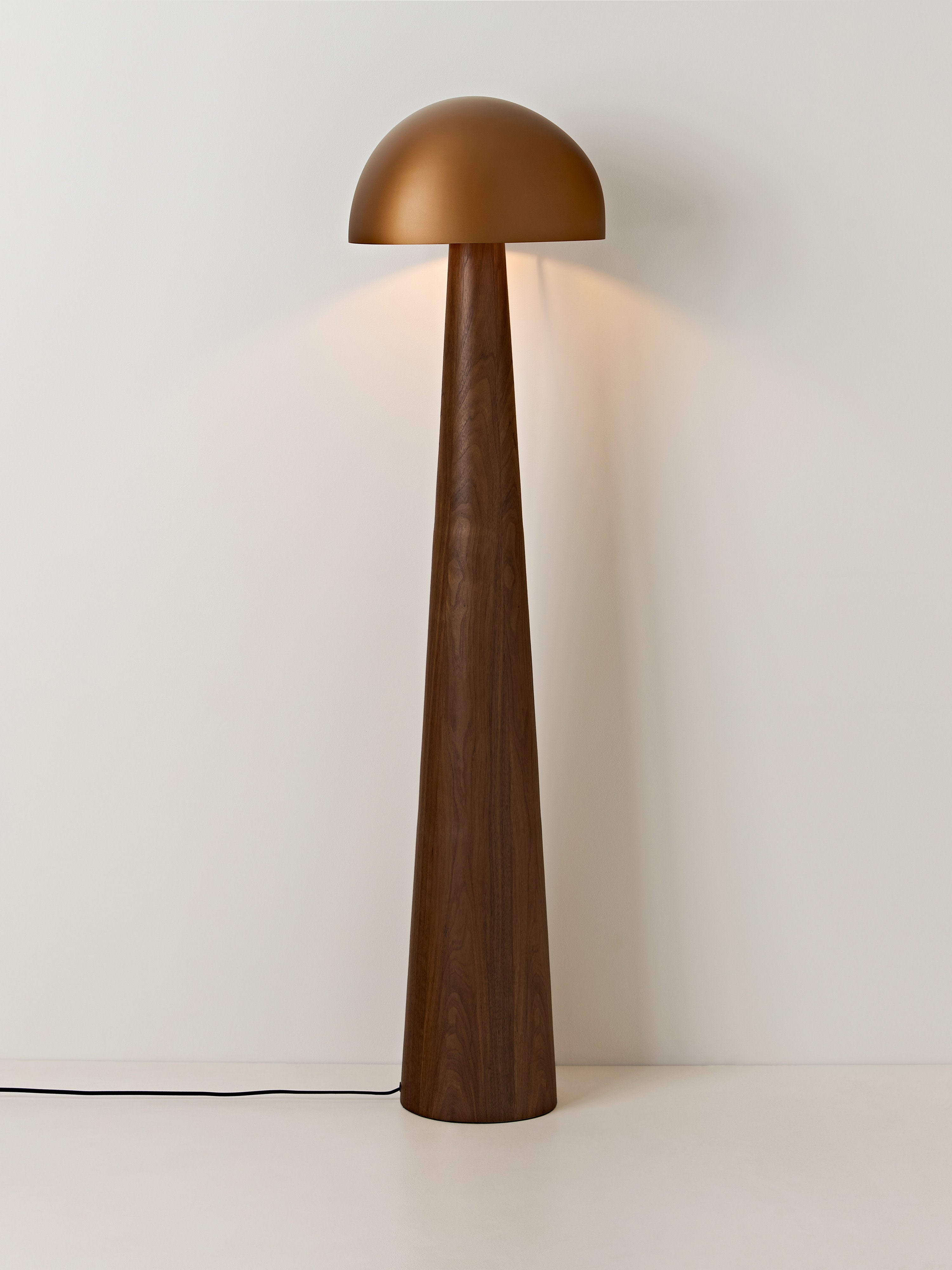 Lampadaire Clive - Chêne foncé, doré