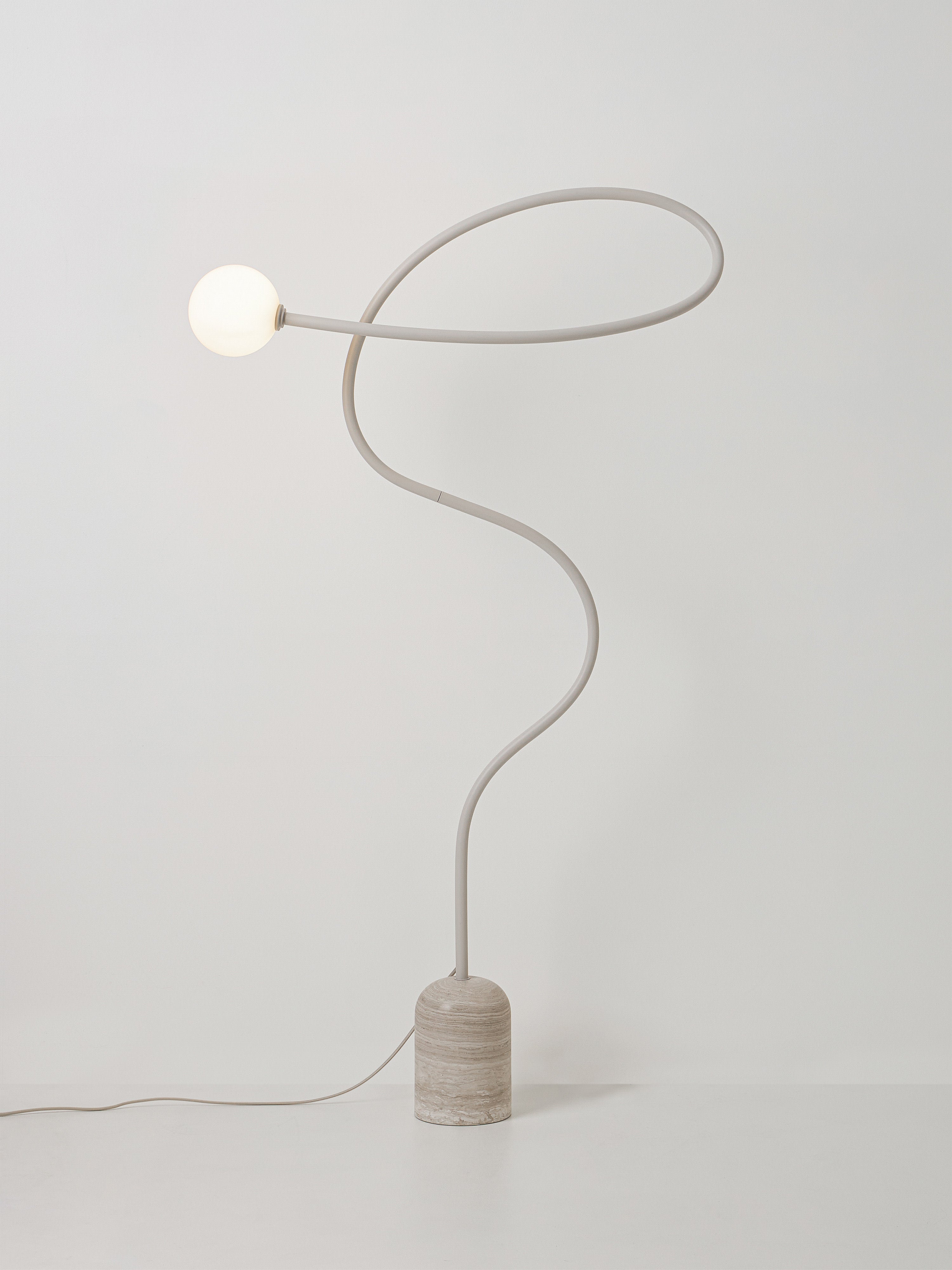 Lampadaire avec pied en marbre Akseli - Beige, marbre