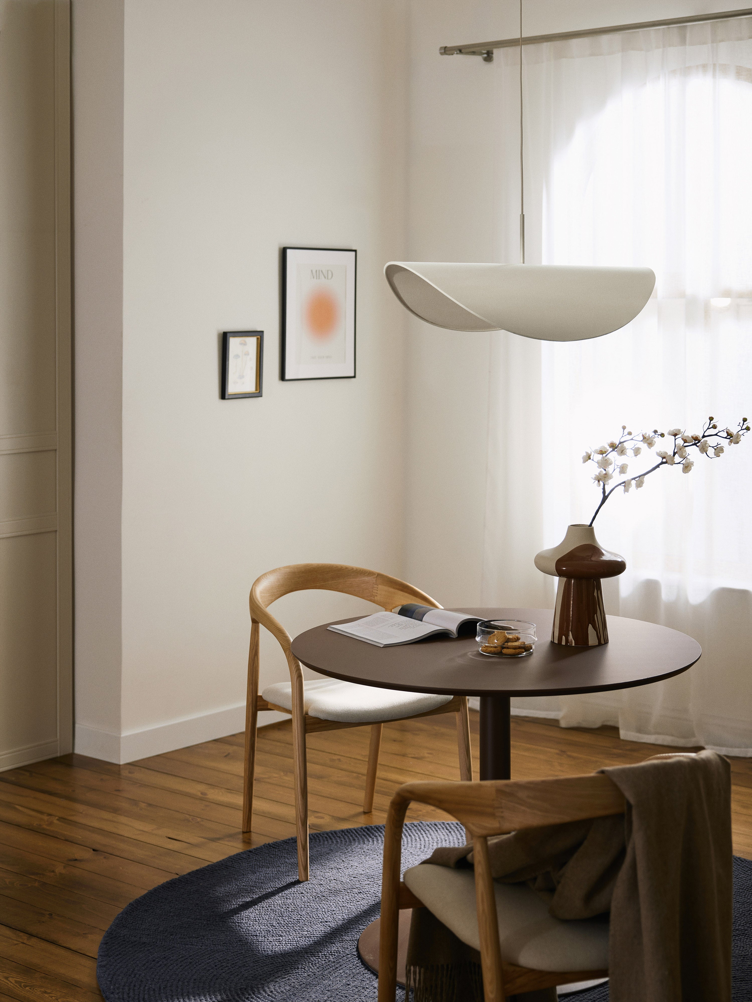 Grande suspension en lin Aadam - Beige clair