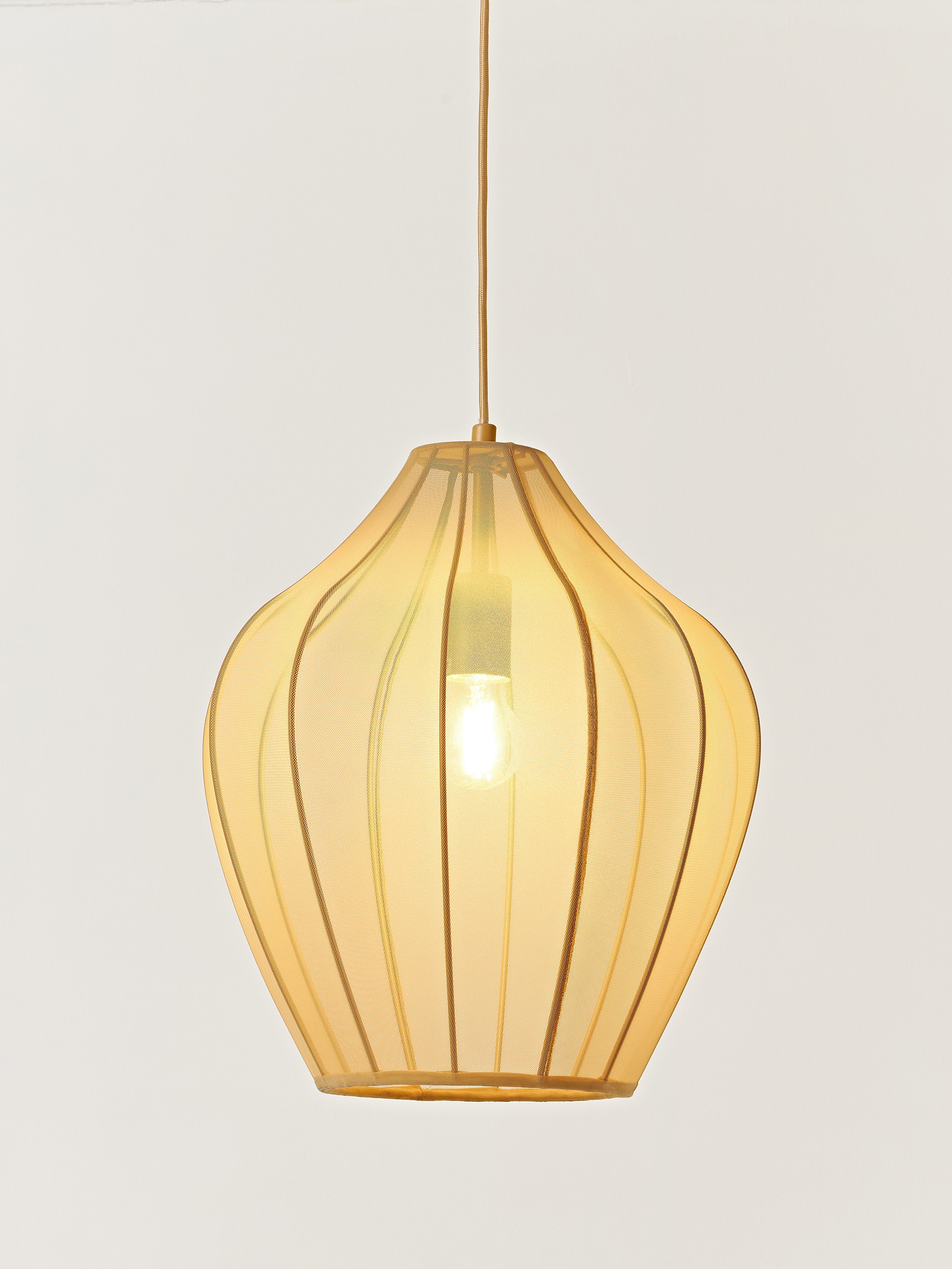 Suspension en tulle Paavo - Jaune ocre
