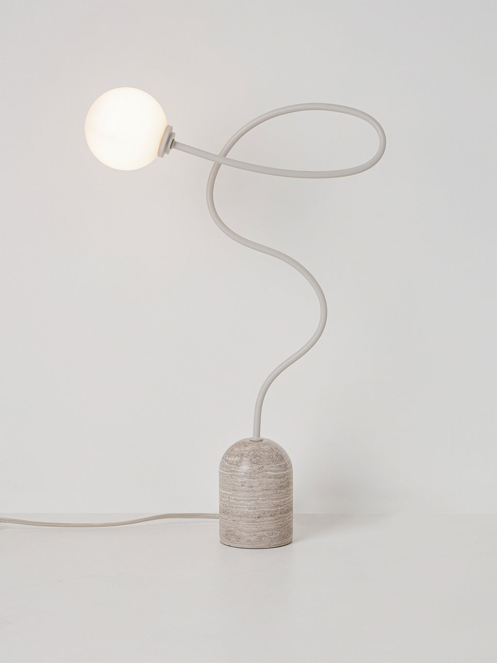 Lampe à poser avec pied en marbre Akseli - Beige, marbre