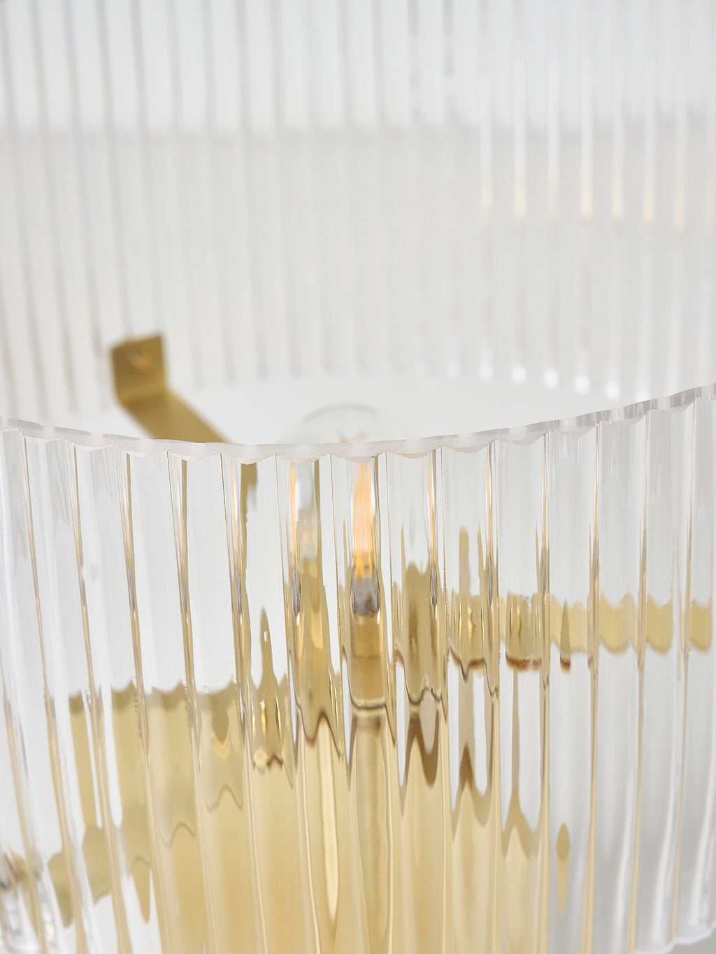 Lampe à poser en verre cannelé - Transparent, doré