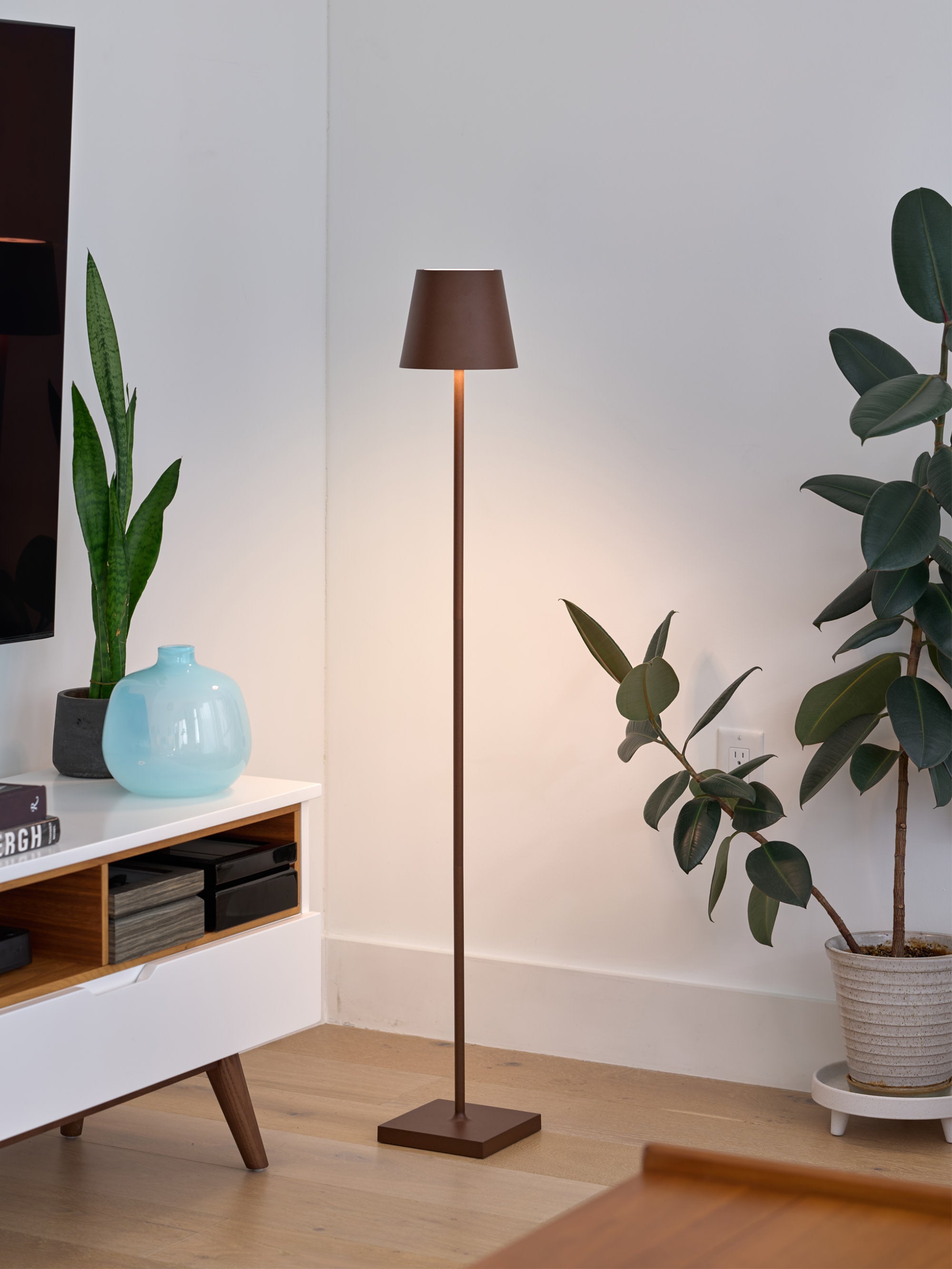 Petit lampadaire LED à intensité variable Athos, hauteur réglable - Brun foncé, mat