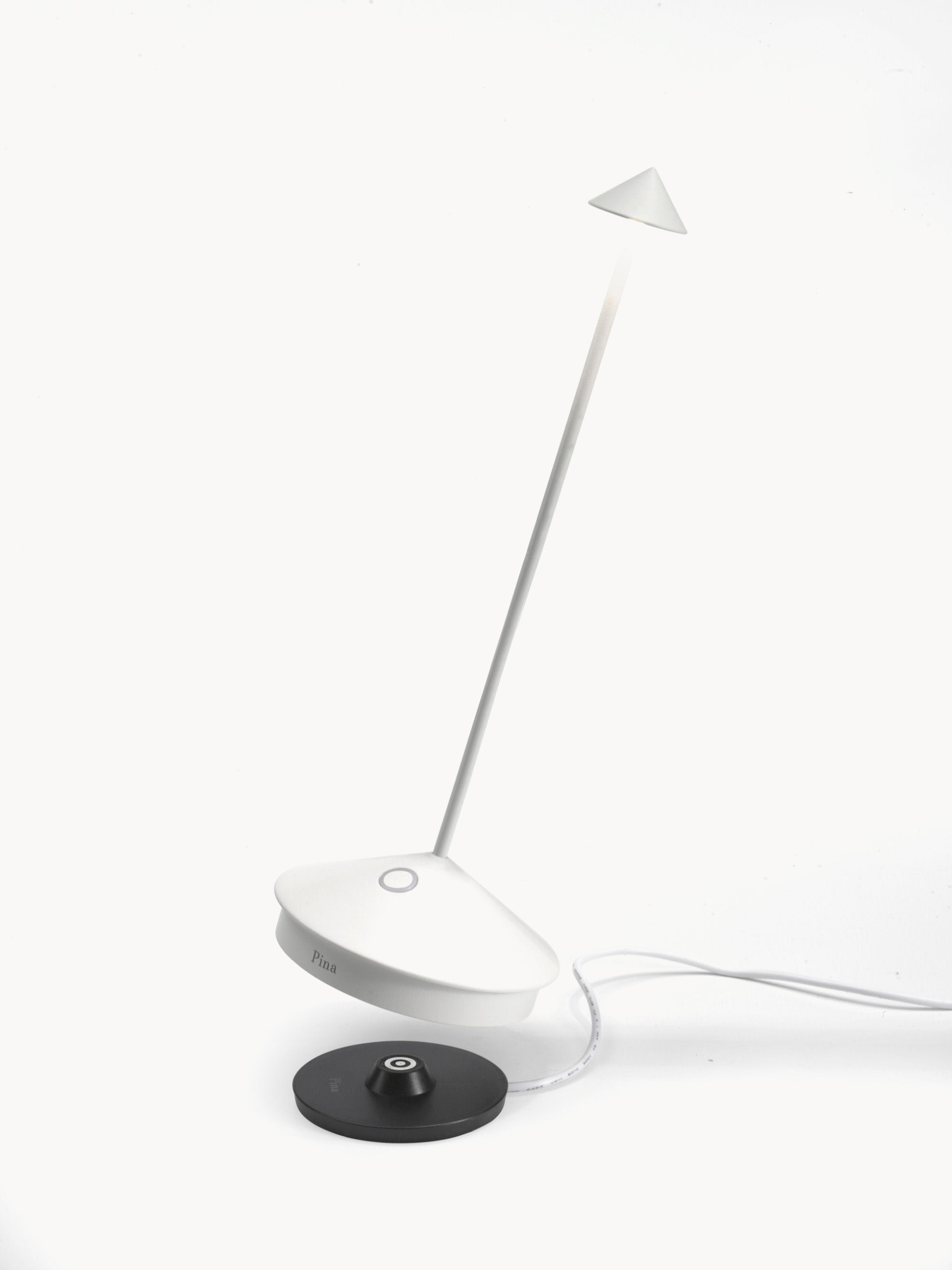 Petite lampe à poser LED portable Hallvard, intensité lumineuse variable - Blanc mat