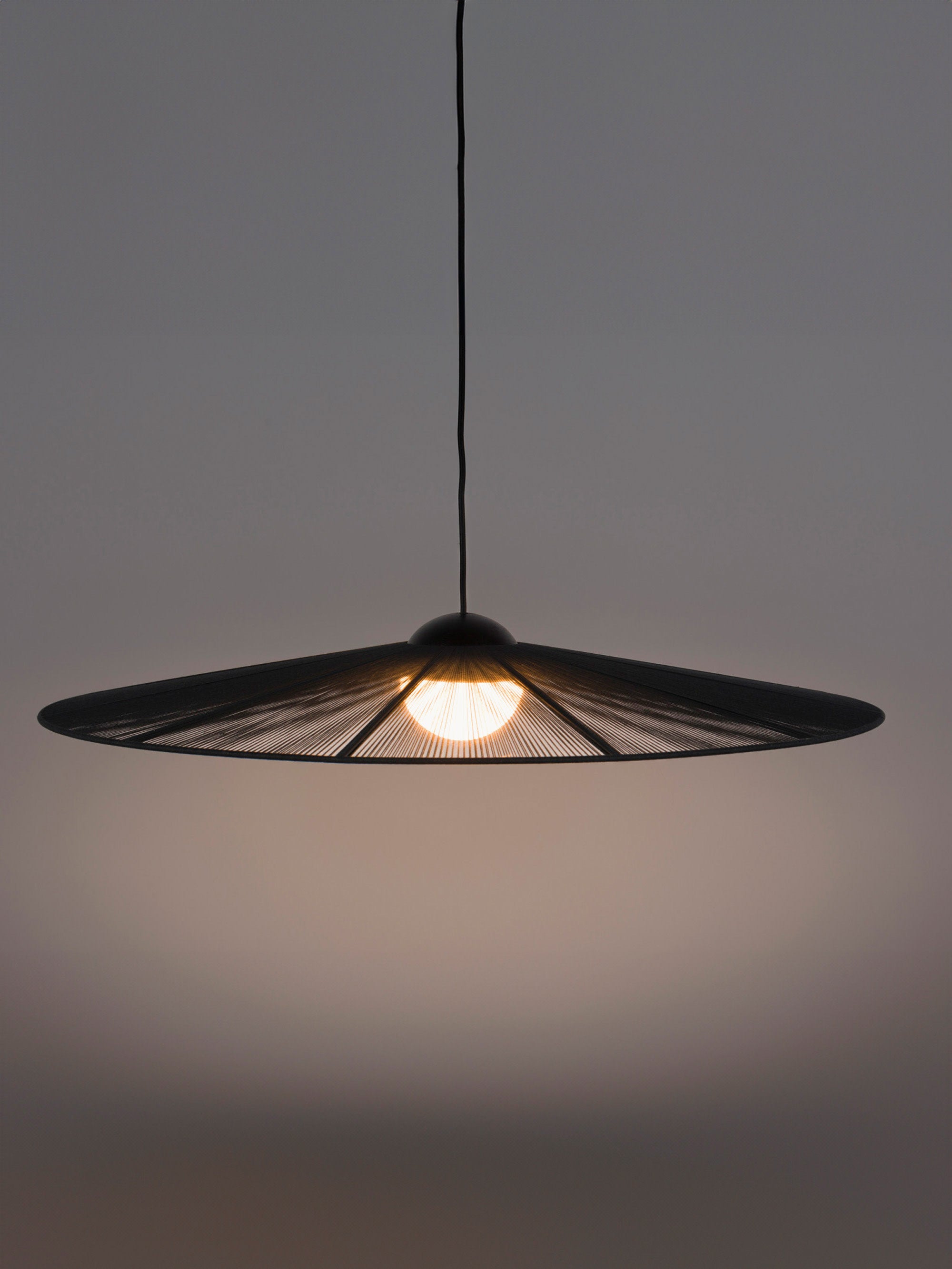 Grande suspension Sal, Ø 80 cm - Noir