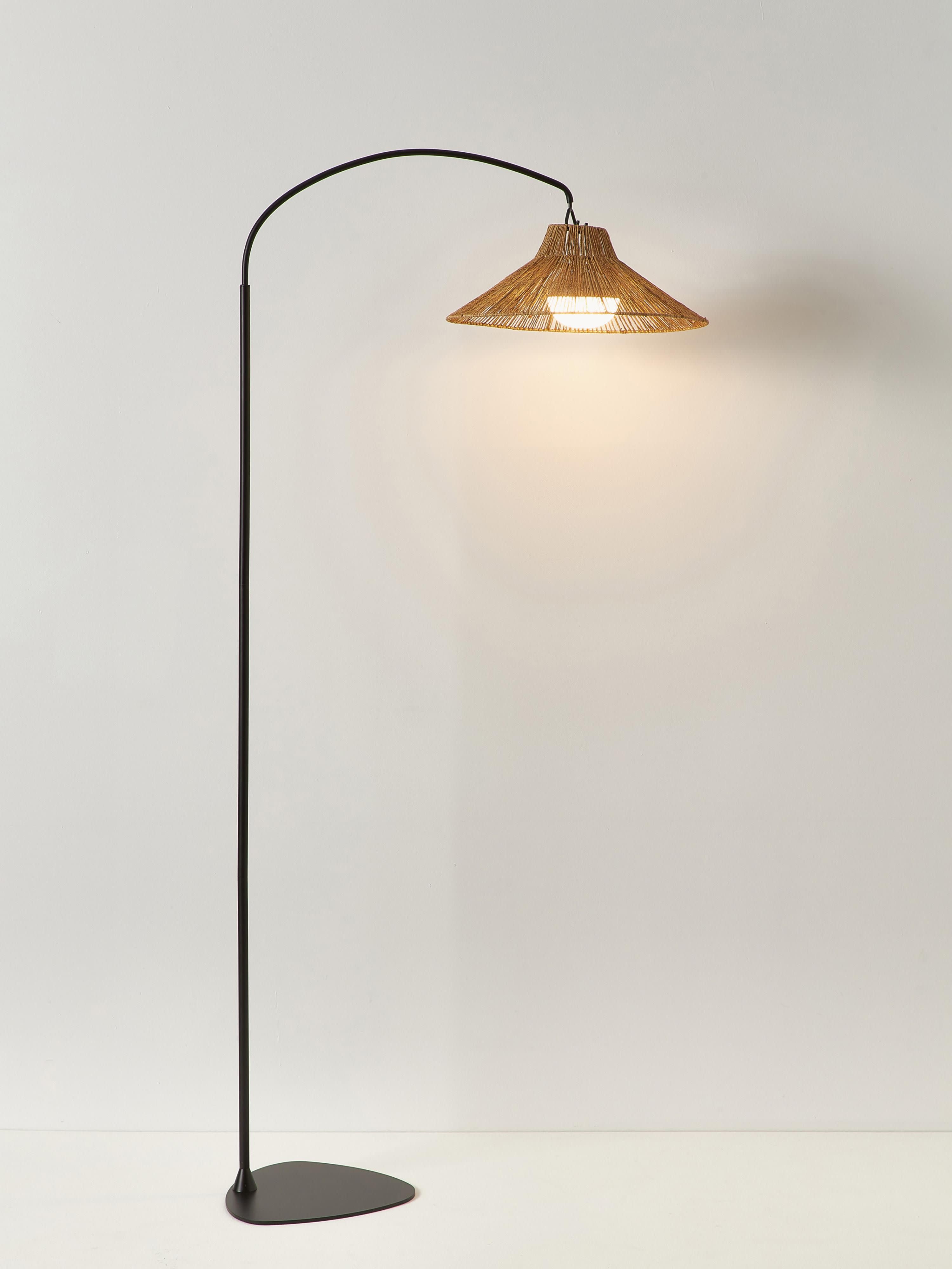 Lampadaire LED artisanale avec télécommande Archie, intensité ajustable - Brun, noir
