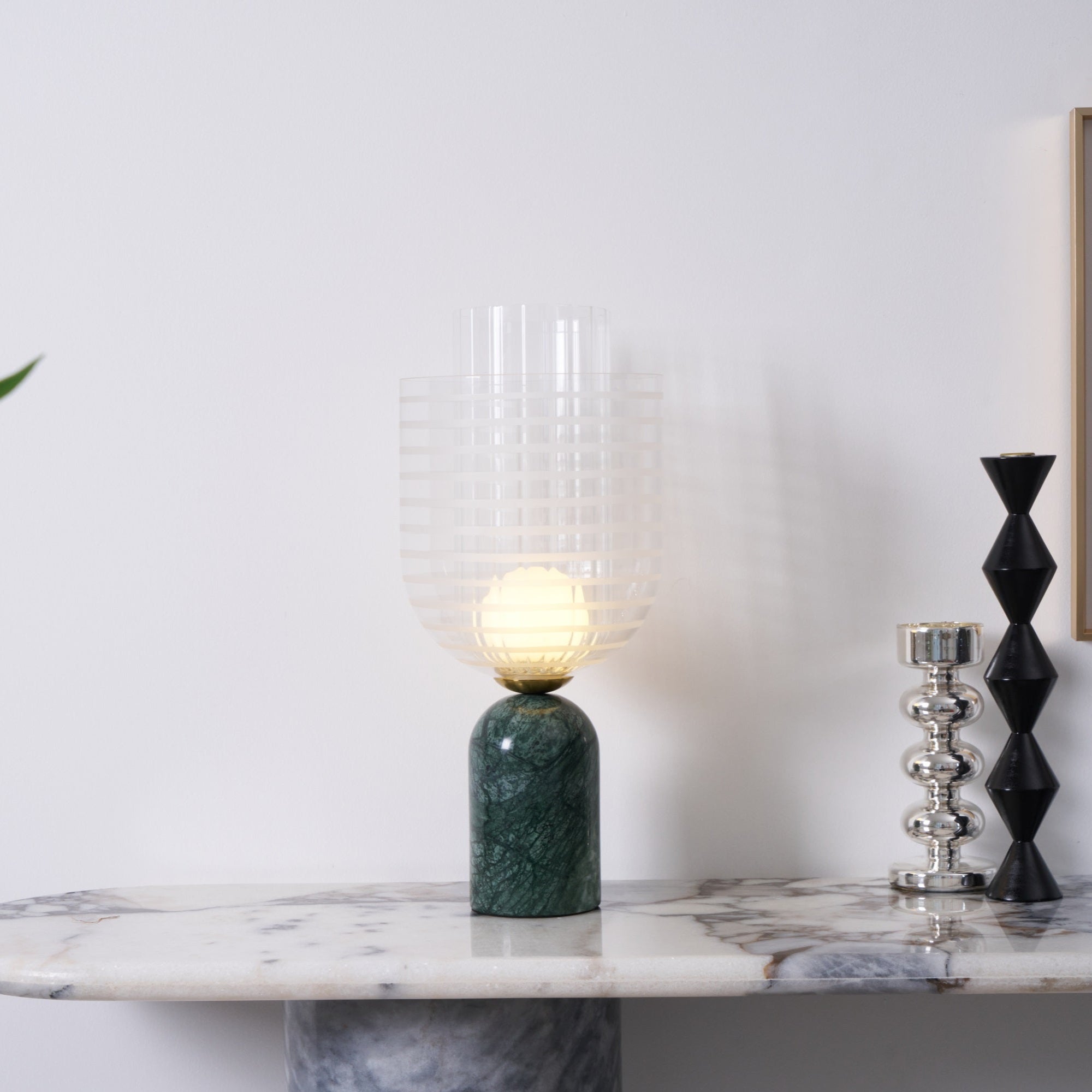 Lampe à poser moderne Banks en Marbre Vert et transparent