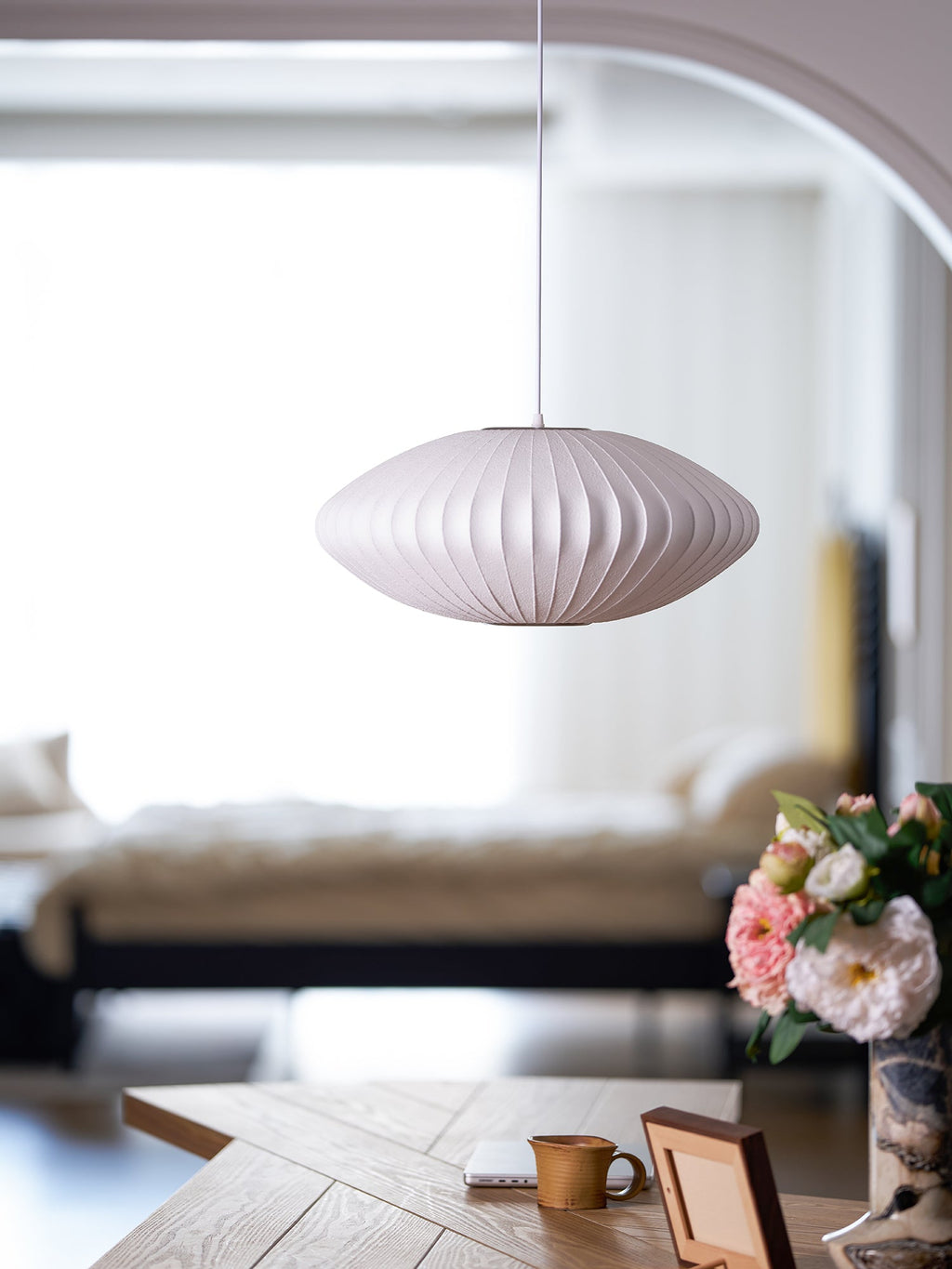 Suspension moderne Charlton en soie Blanc