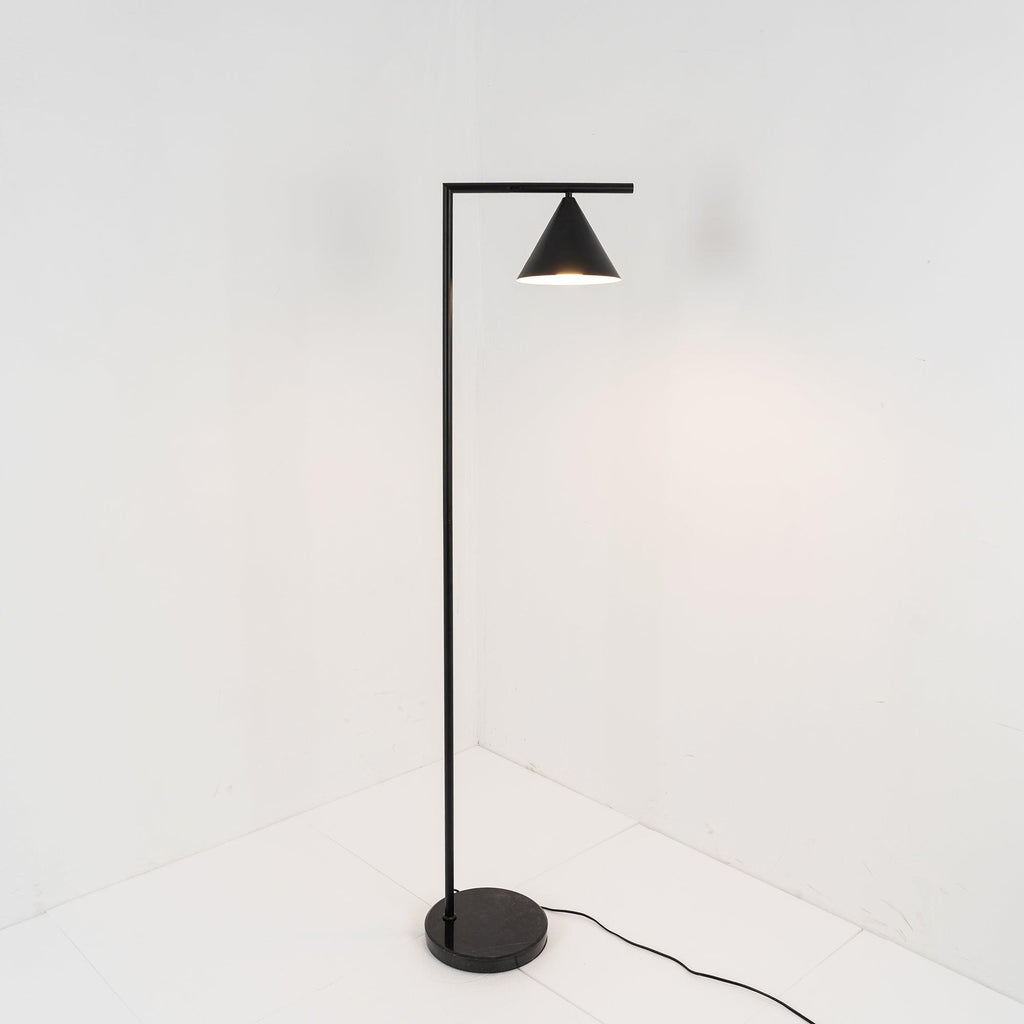 Lampadaire moderne Tuomas en Marbre Cuivre