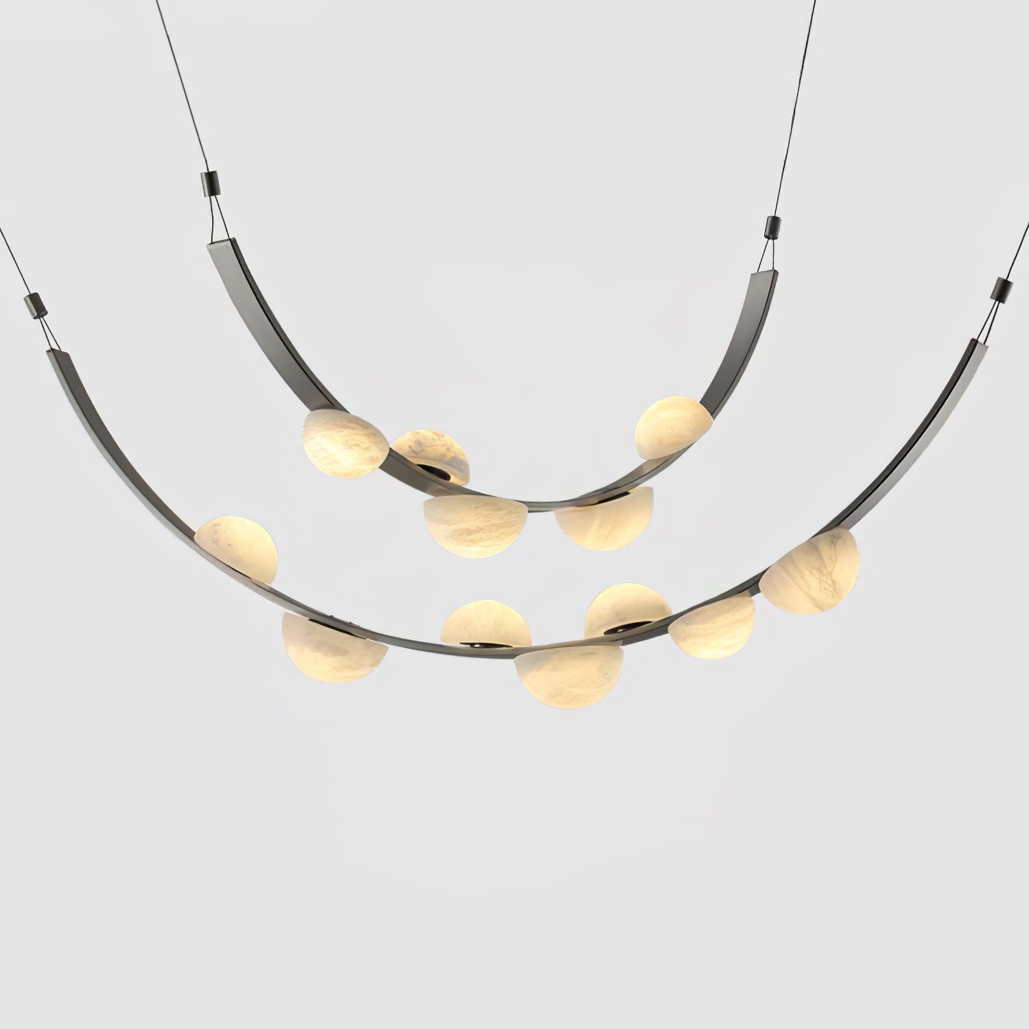Lustre moderne Amir en Albâtre Noir et blanc