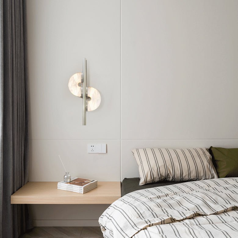 Applique murale moderne Guttorm en Albâtre Nickel et blanc