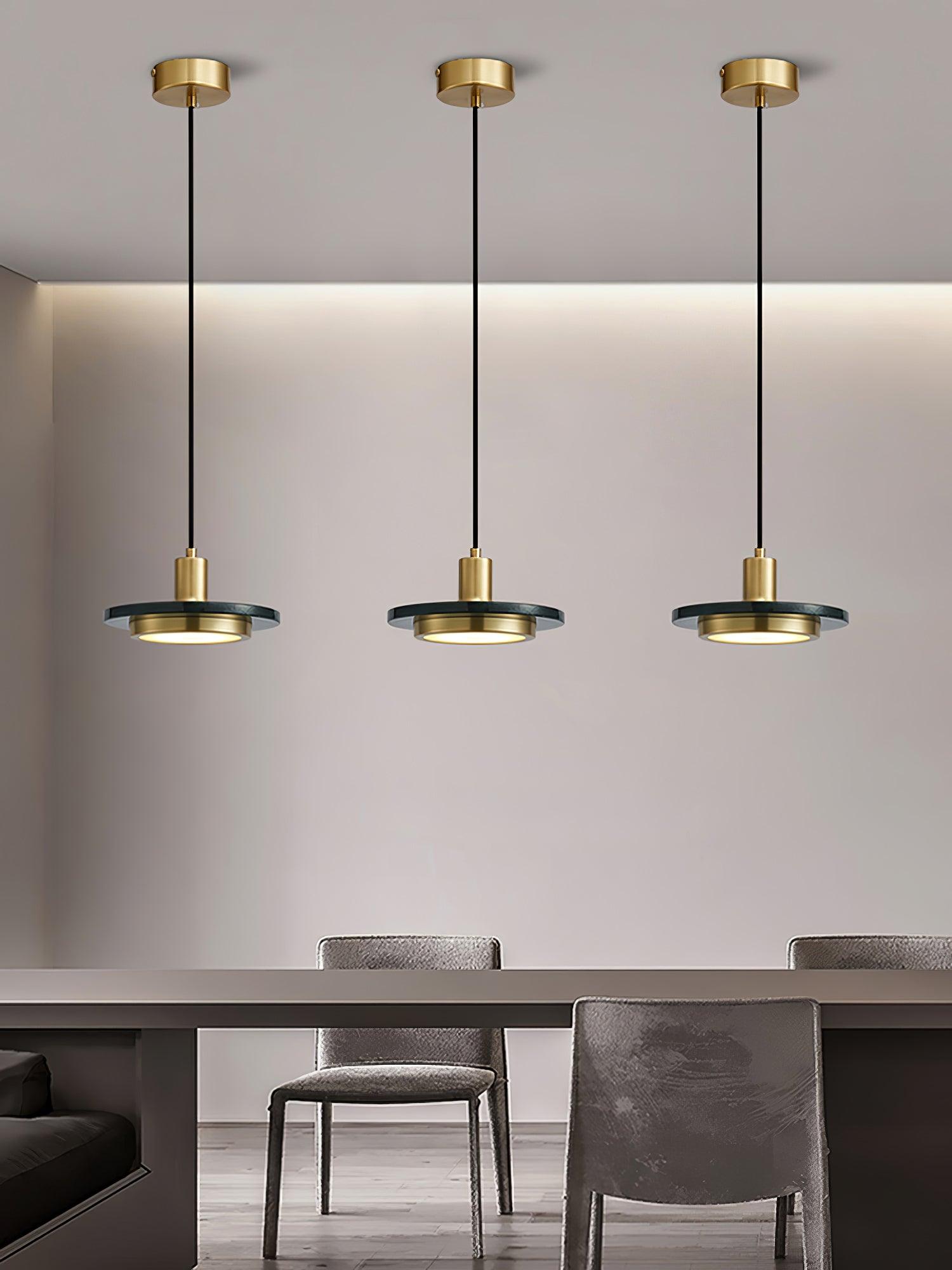 Suspension moderne Ashby en Or et blanc marbre