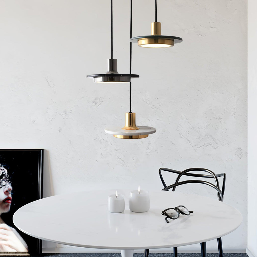 Suspension moderne Ashby en Noir et noir marbre