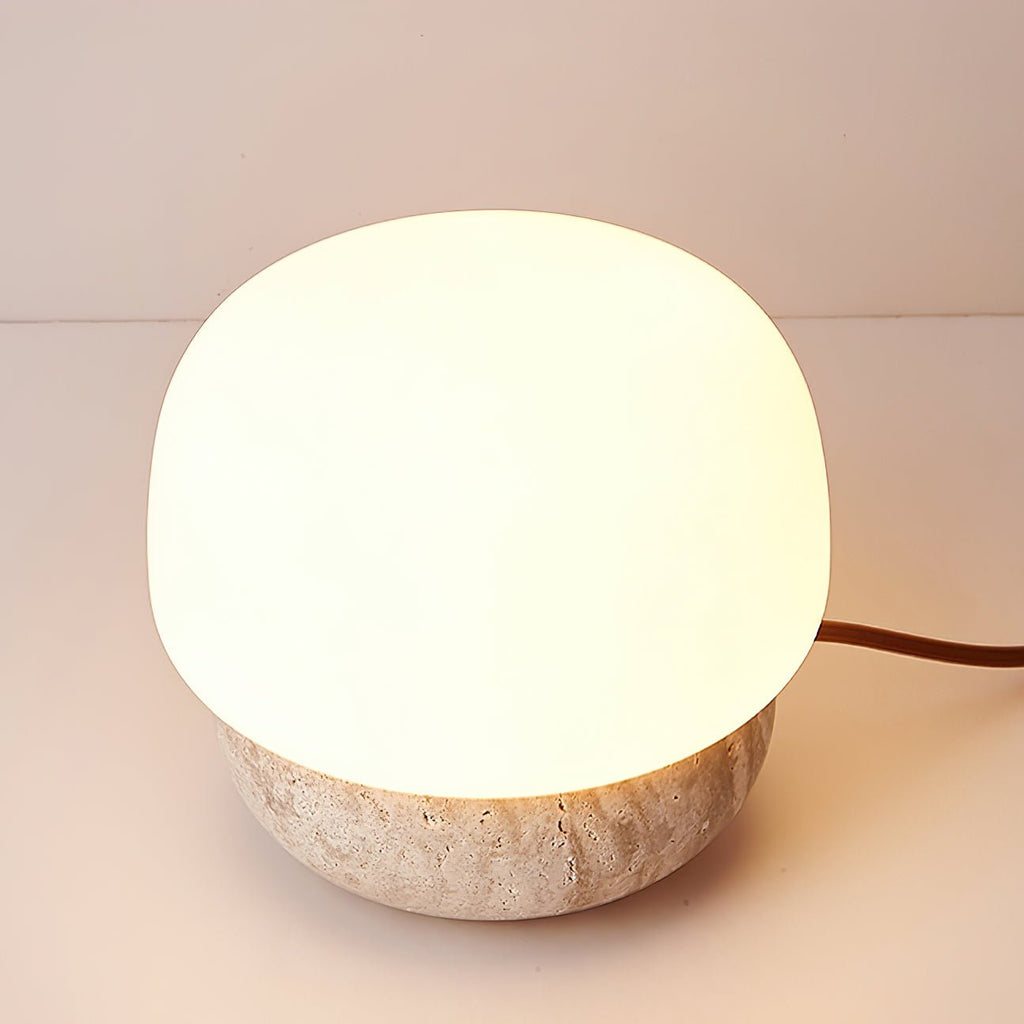 Lampe à poser moderne Alfons en Travertin jaune et blanc