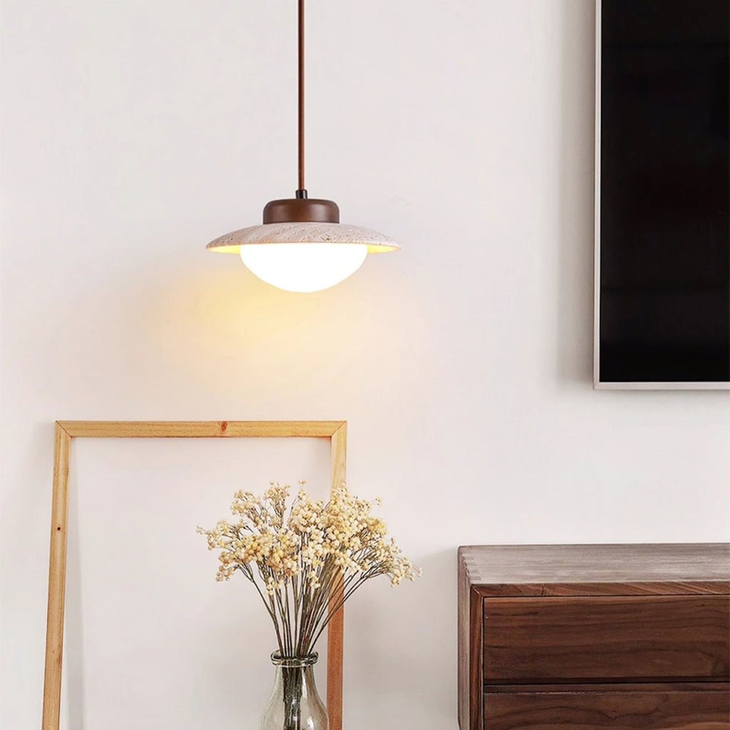 Suspension moderne Fritz en Bois et travertin jaune