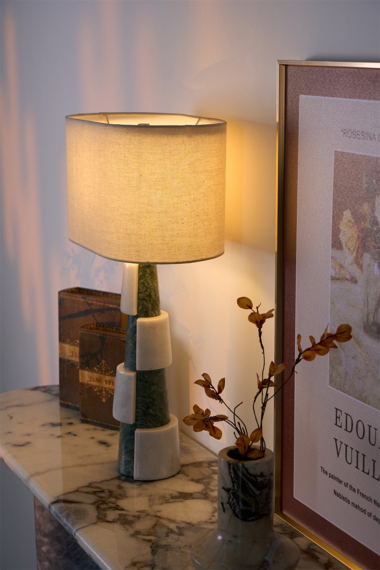 Lampe à poser moderne Dadi en Marbre Vert et blanc