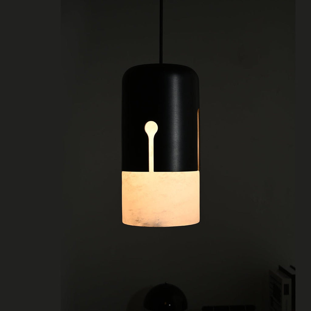 Suspension moderne Felton en Albâtre Noir et blanc