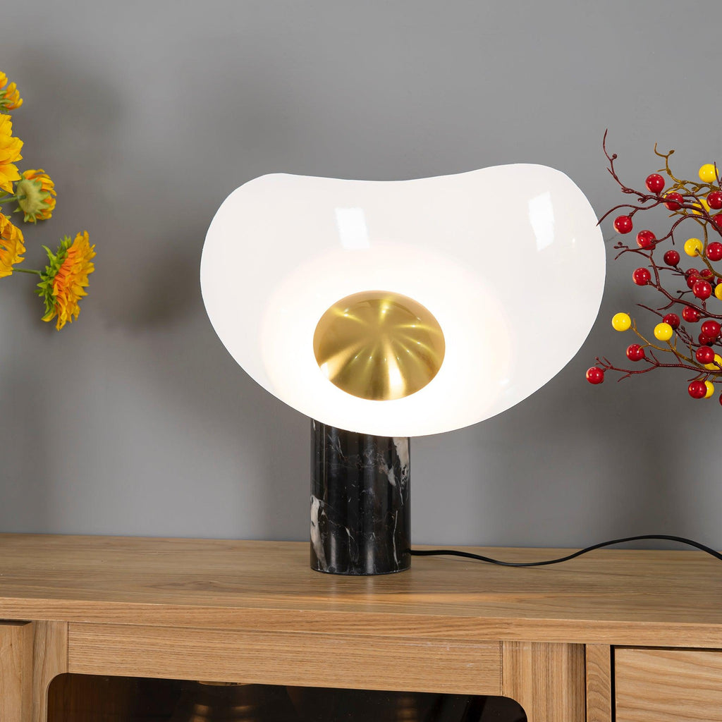 Lampe à poser moderne Ean en Métal, Marbre Noir et or et blanc