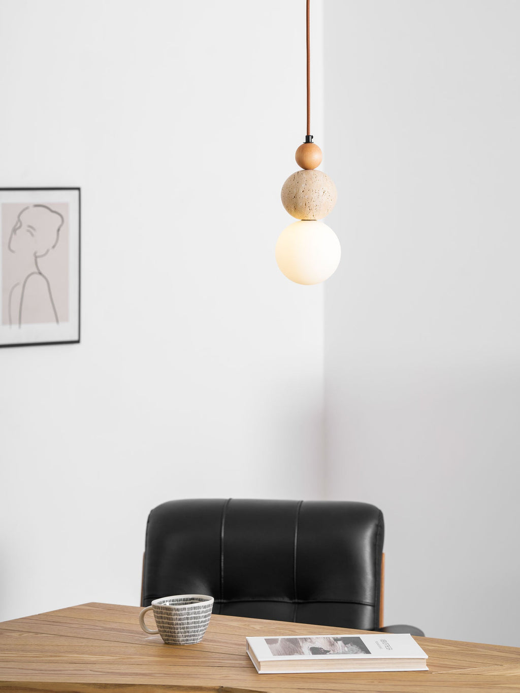 Suspension moderne Brook en Bois et travertin jaune