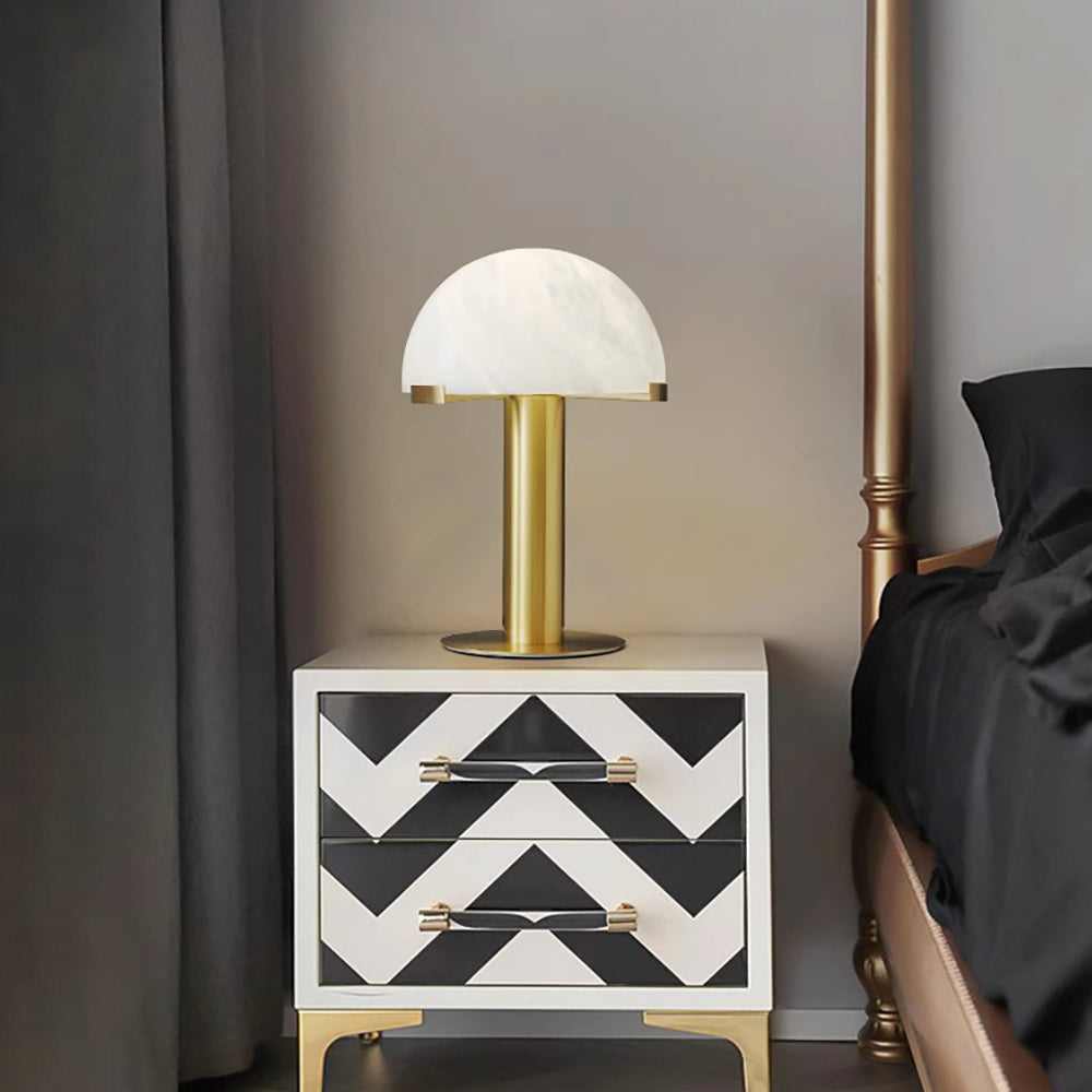 Lampe à poser moderne Grettir en Or et albâtre blanc