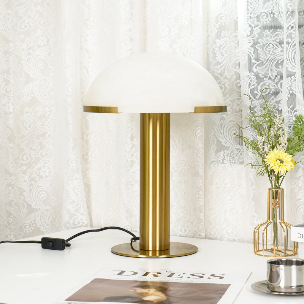 Lampe à poser moderne Grettir en Or et albâtre blanc