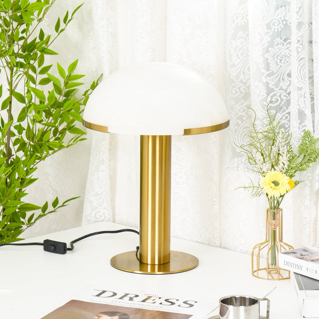 Lampe à poser moderne Grettir en Albâtre Or et blanc verre