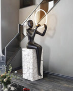 Lampadaire moderne Tormod en Noir et blanc marbre