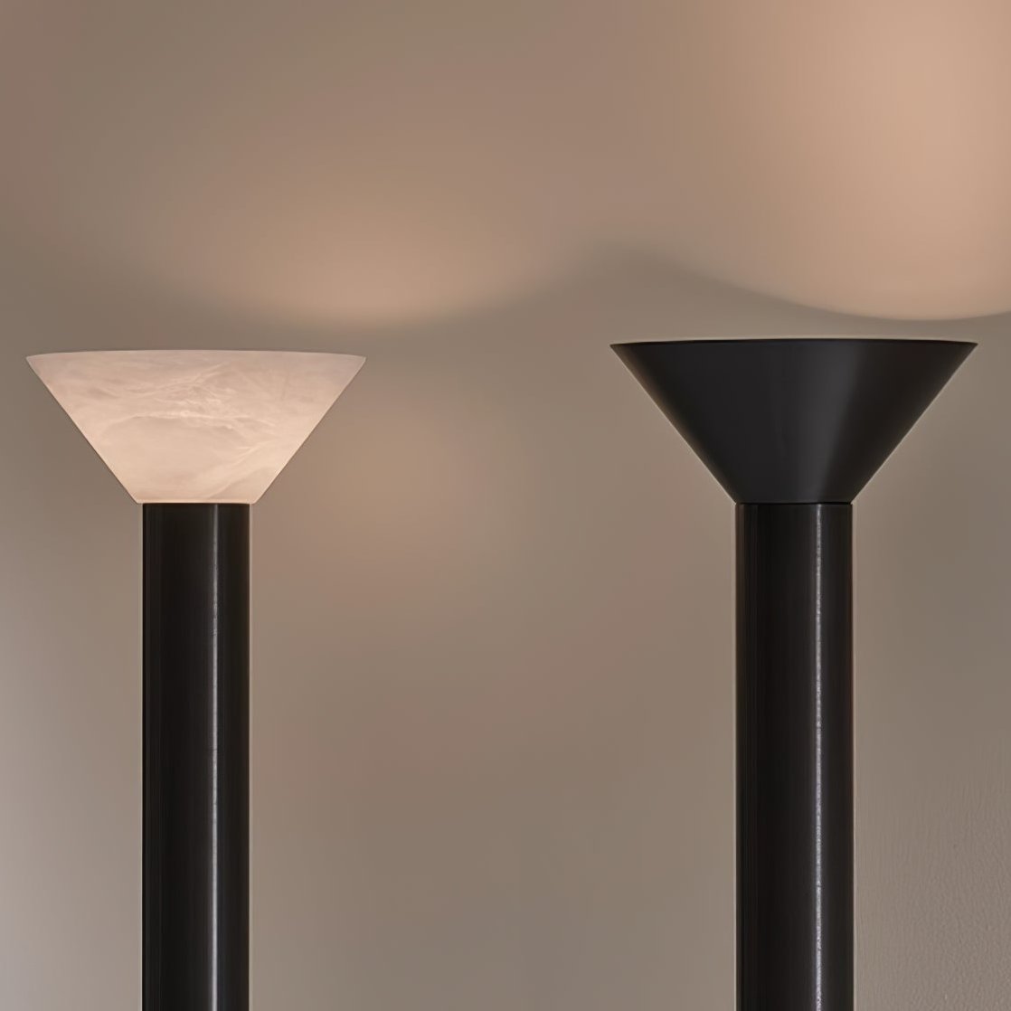 Lampadaire moderne Clyde en Albâtre Chrome
