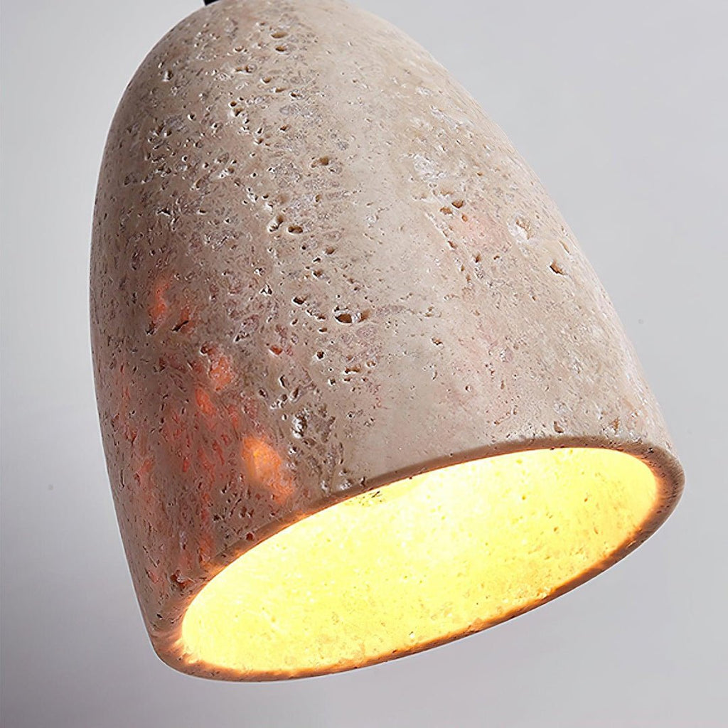 Suspension moderne Kolbeinn en Travertin jaune