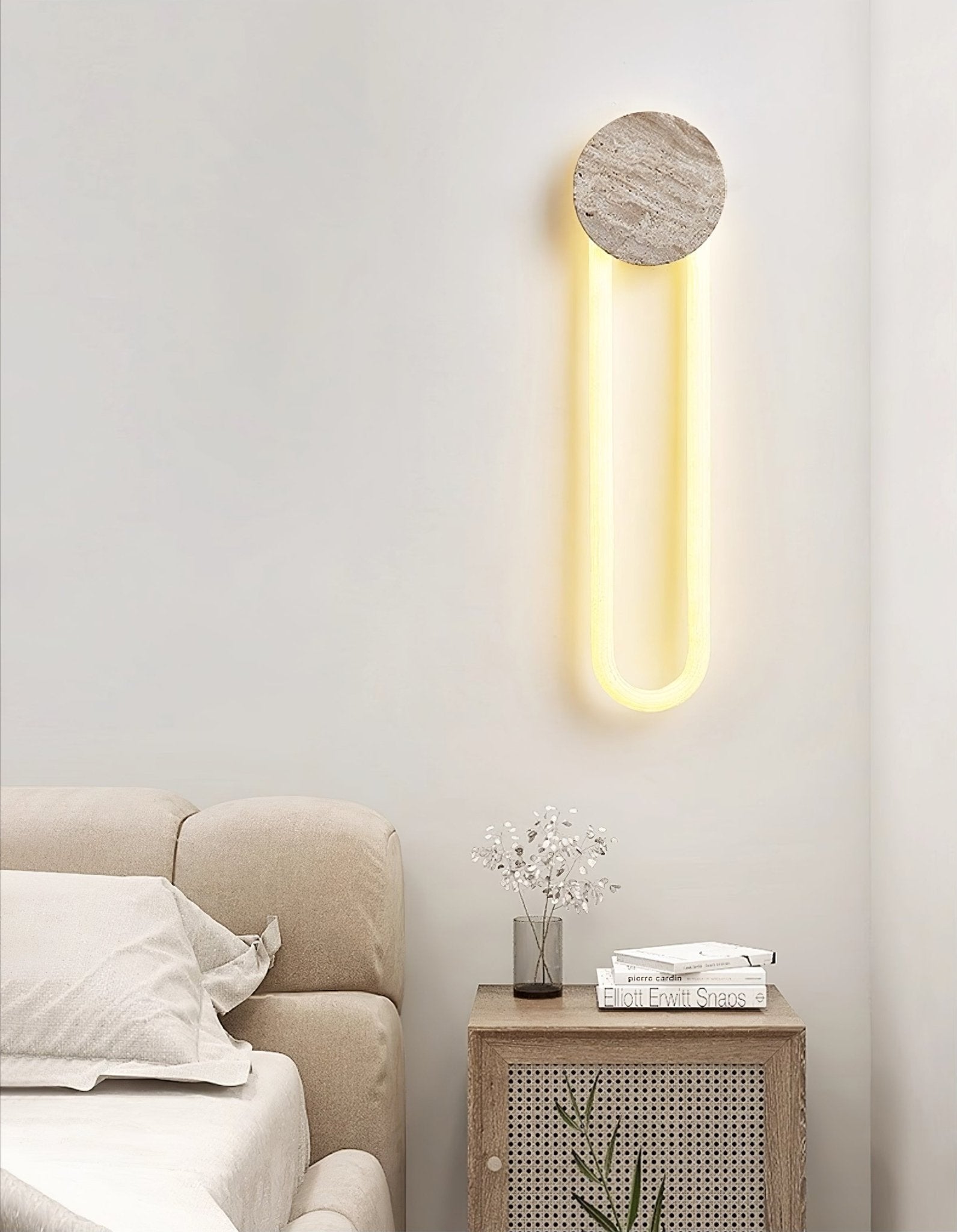 Applique murale moderne Ryen en Travertin jaune et blanc