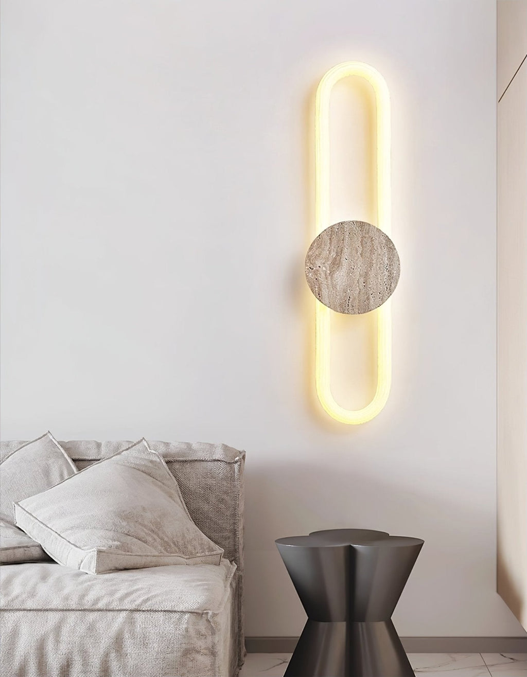 Applique murale moderne Ryen en Travertin jaune et blanc
