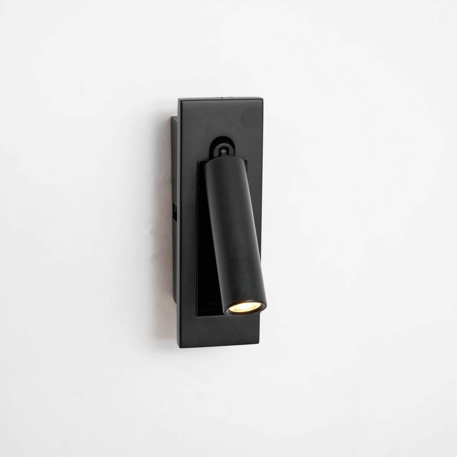 Applique murale moderne Norte en Alliage d'aluminium, Métal Nickel