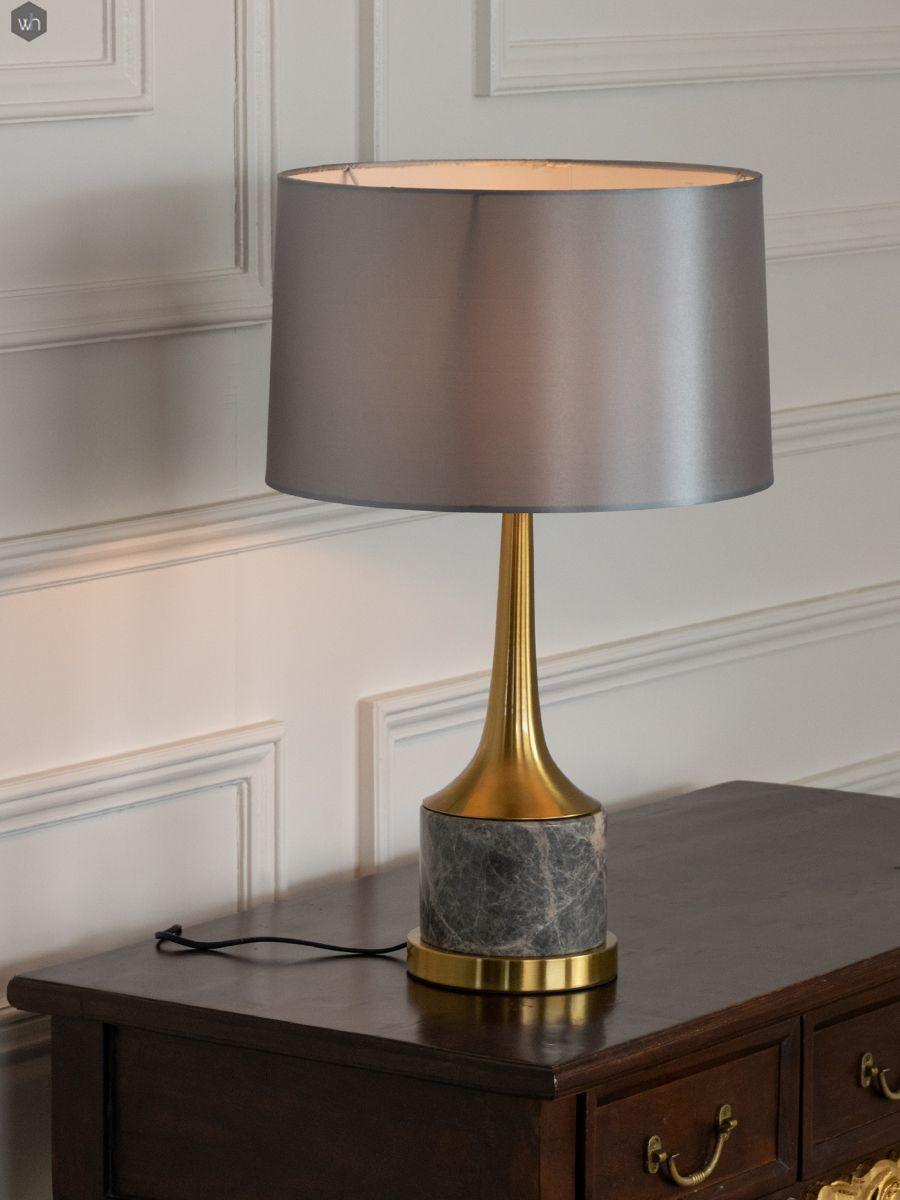 Lampe à poser moderne Buckley en Métal, Marbre Doré et gris