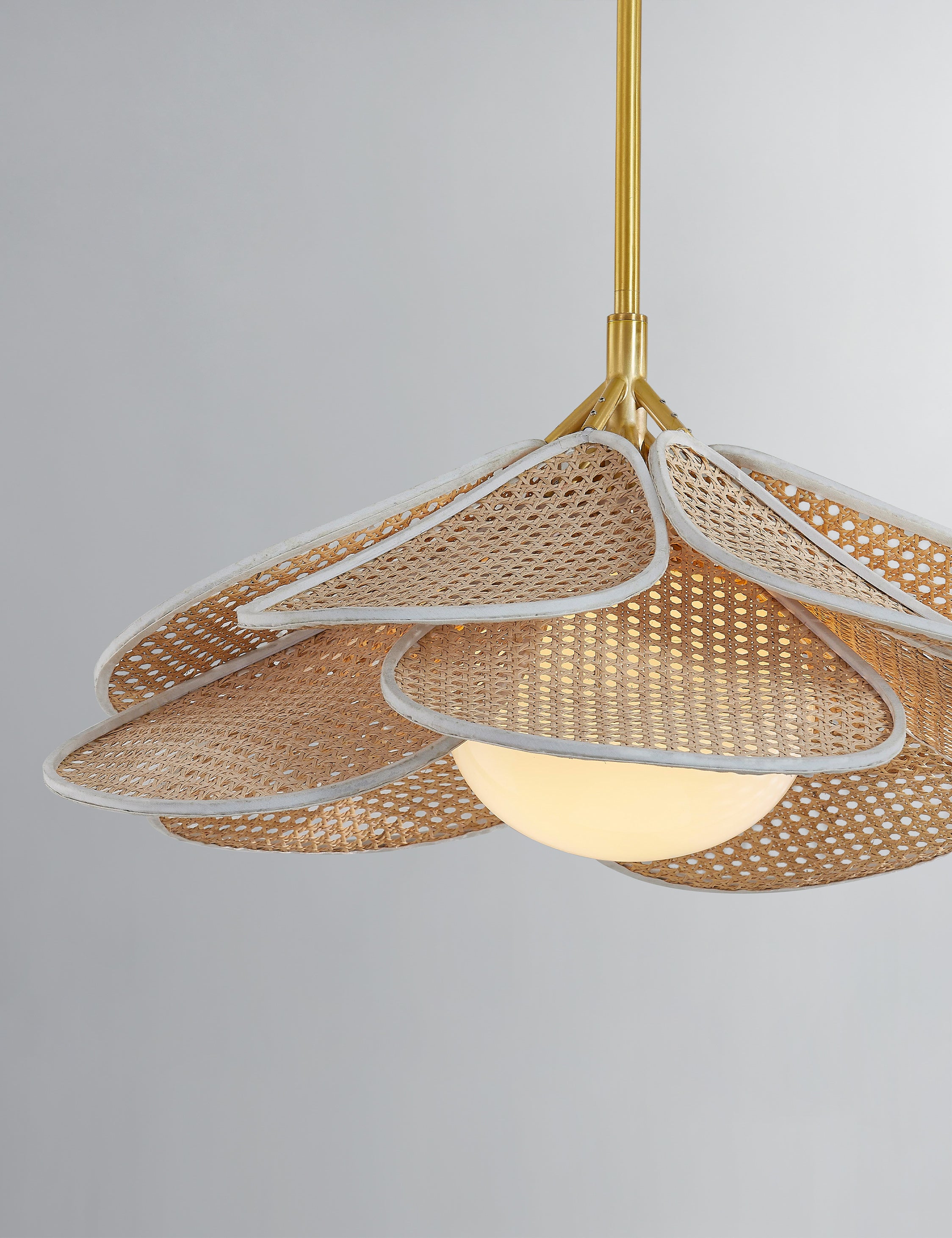 Suspension design Pic en naturel - Naturel