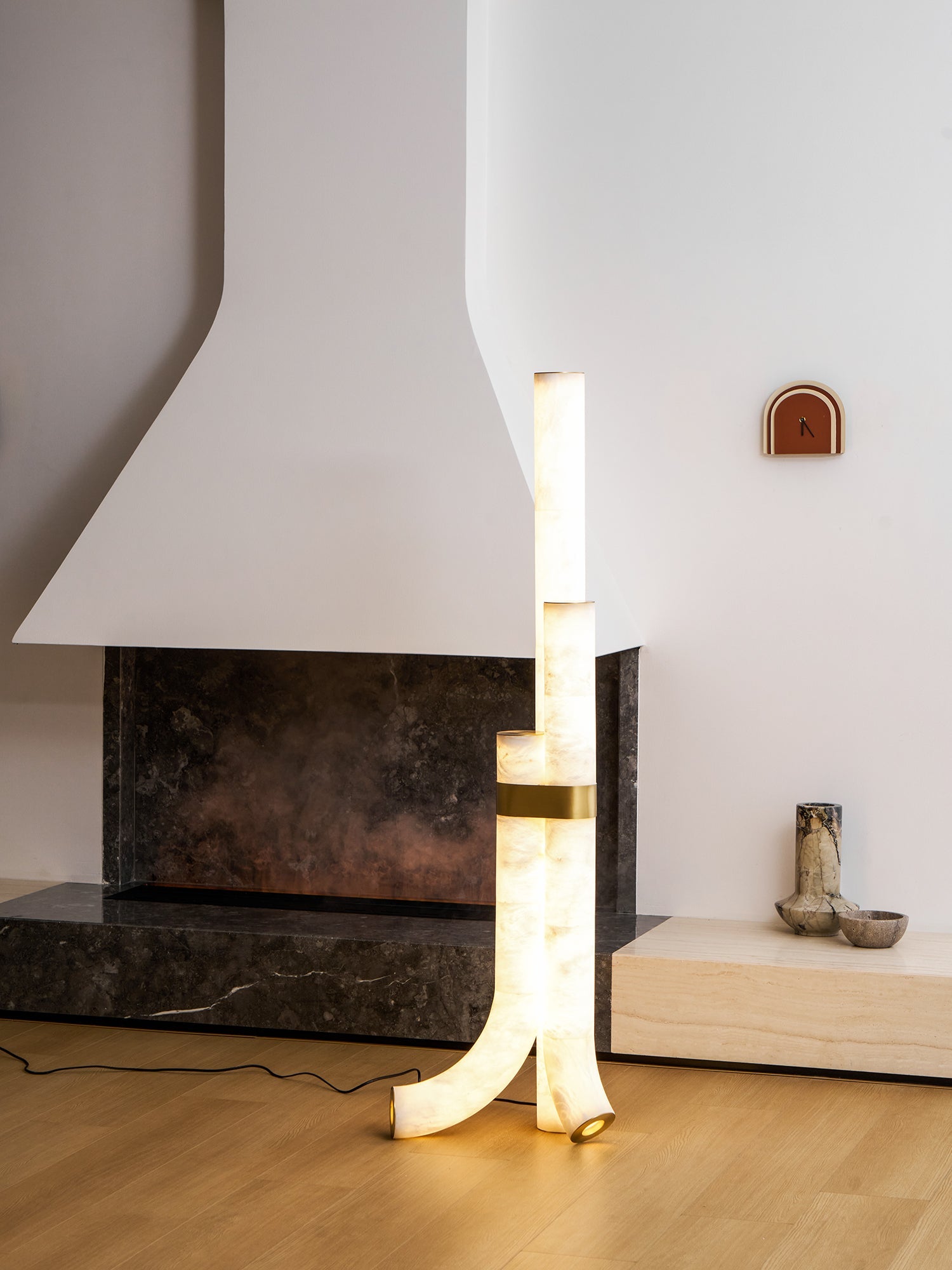 Lampadaire moderne Askild en Albâtre