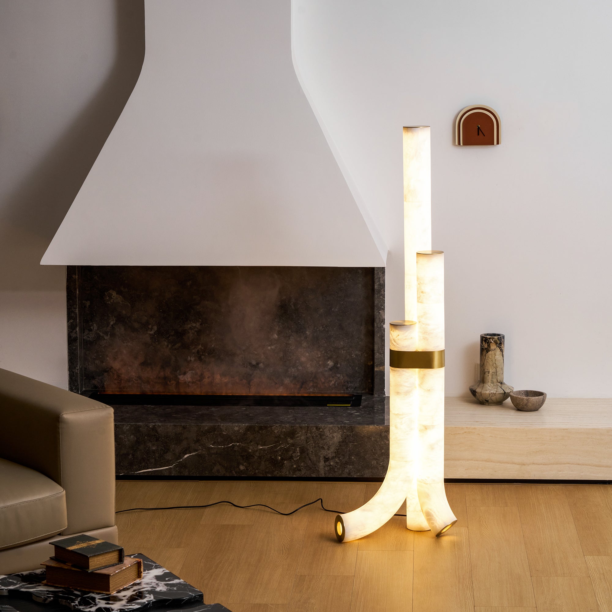 Lampadaire moderne Askild en Albâtre