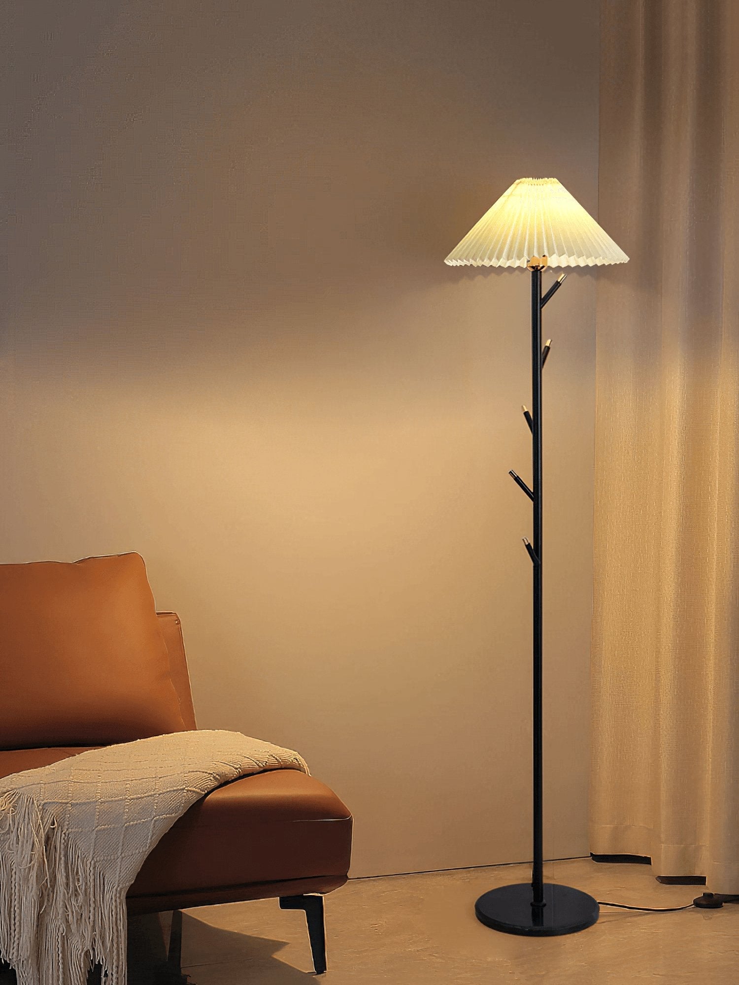 Lampadaire moderne Stav en Marbre Noir