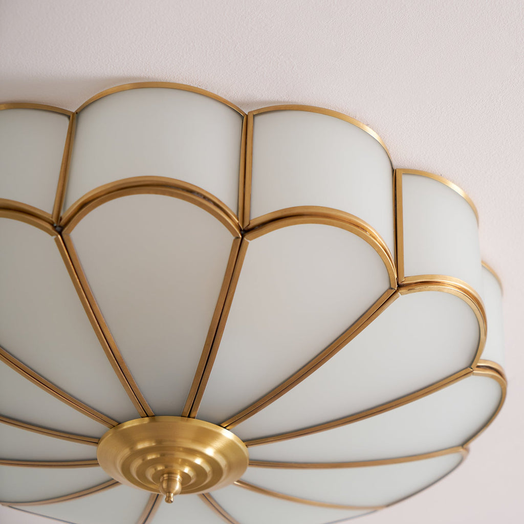 Plafonnier art déco Martti en verre Laiton et blanc