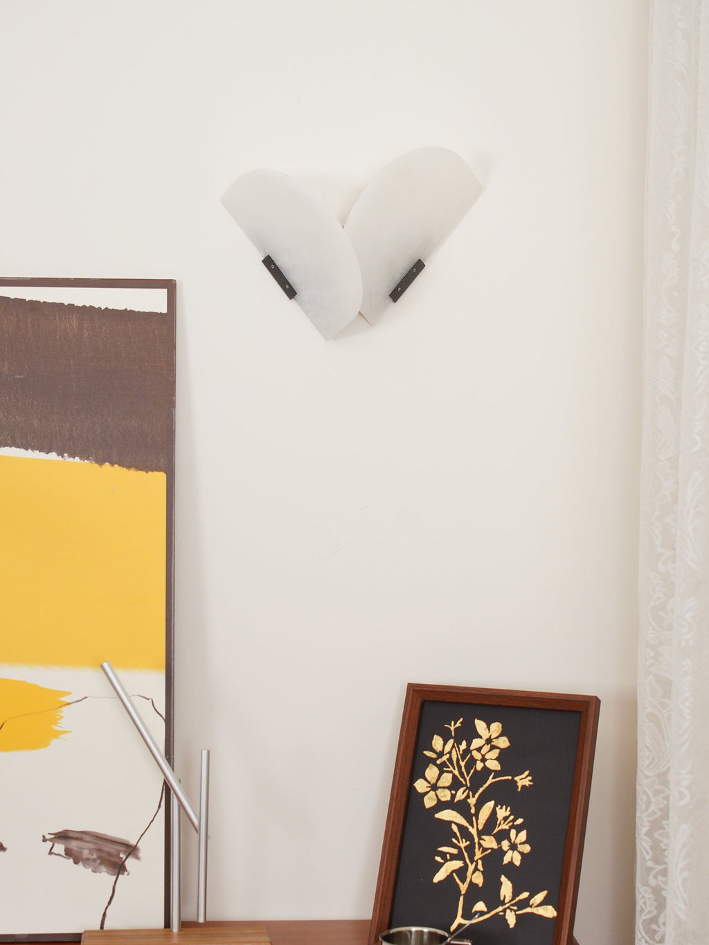 Applique murale moderne Jona en Albâtre Blanc et noir