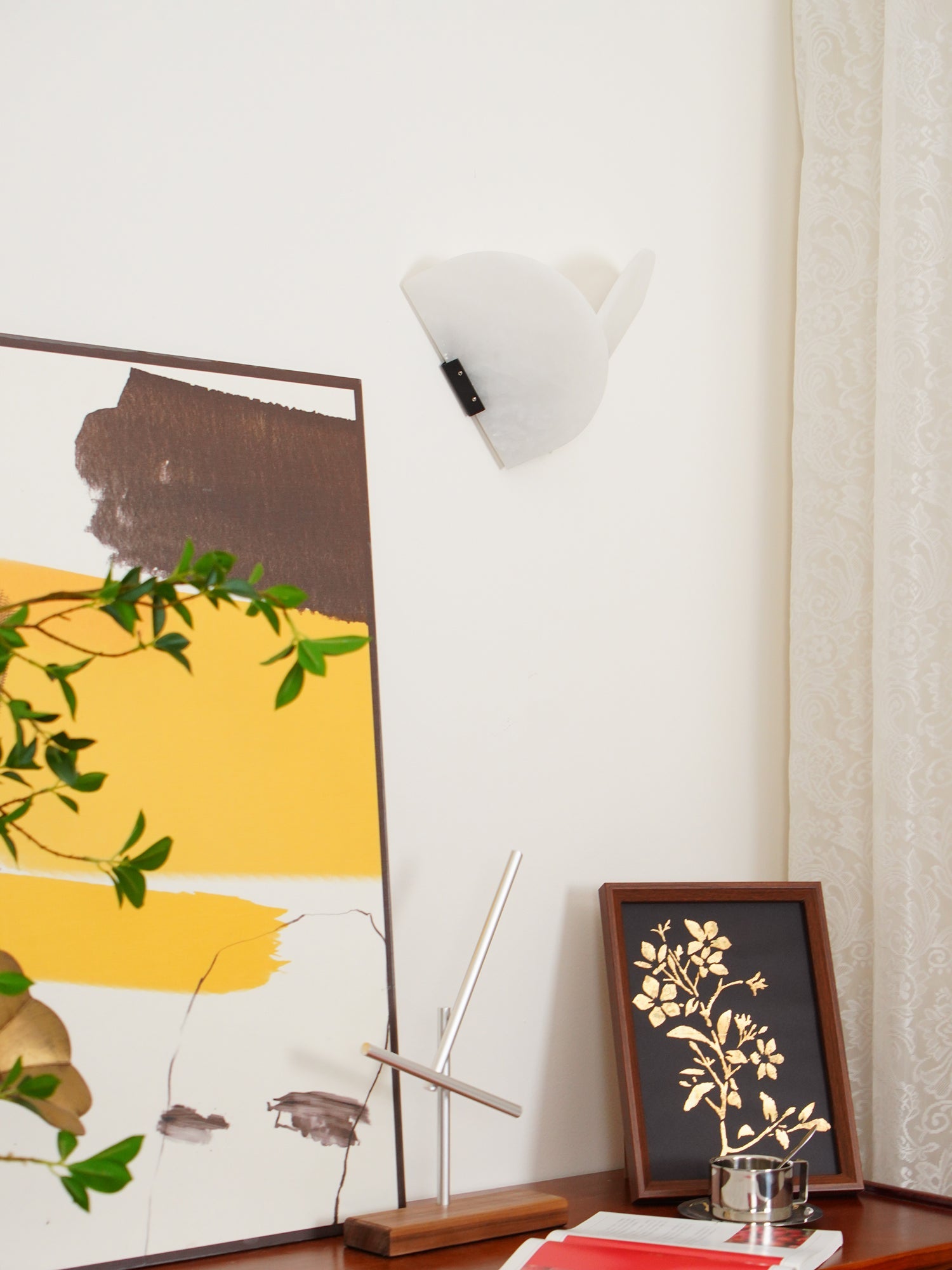 Applique murale moderne Jona en Albâtre Blanc et noir