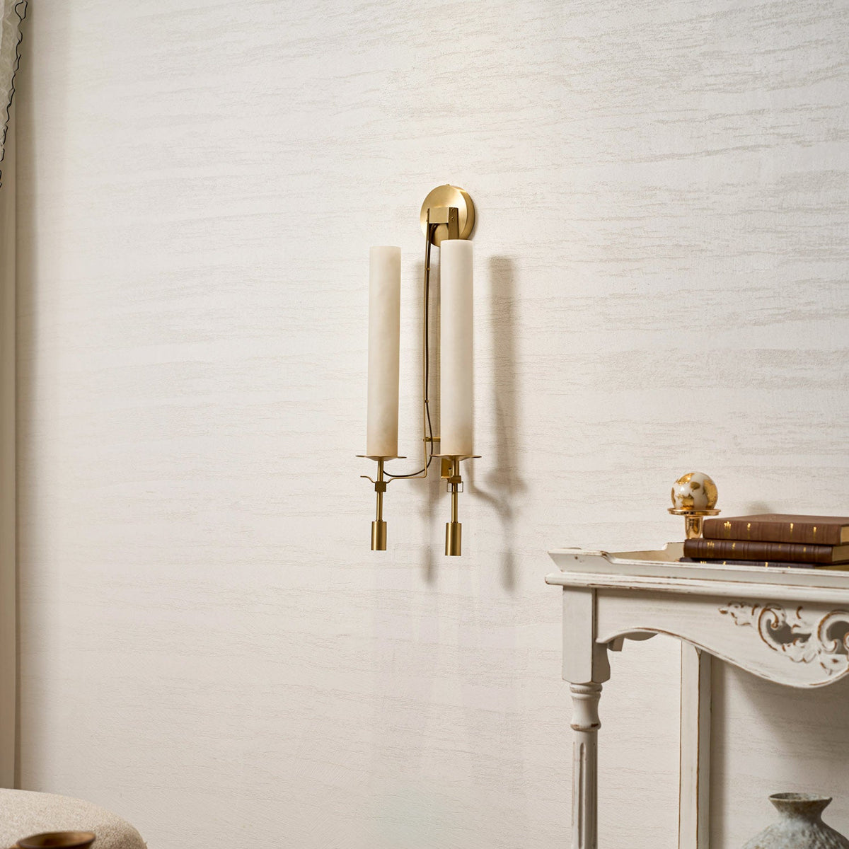 Fontanelle Alabaster Wall Lamp